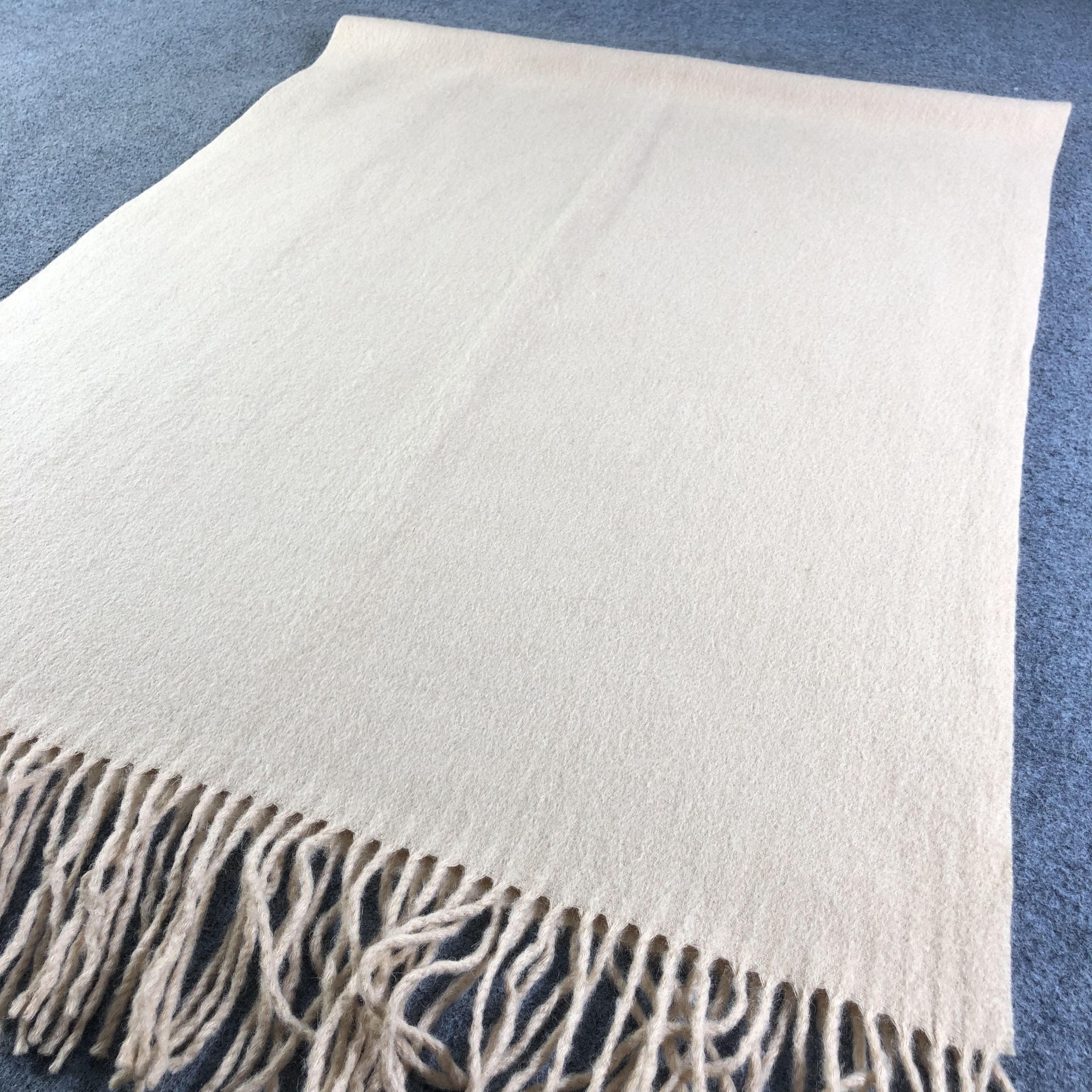 Japanese Brand Chloe Wool Scarf Muffler Neckwear V2172 Size ONE SIZE - 3 Thumbnail