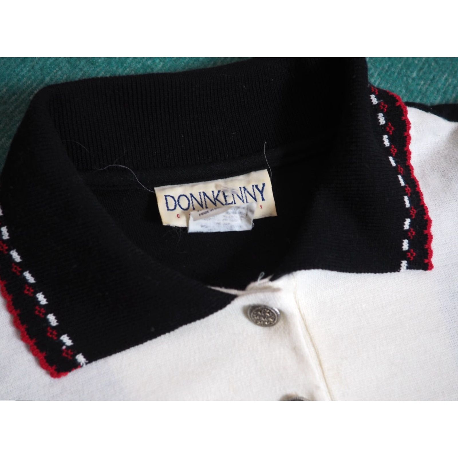 Vintage VINTAGE 80s Donnkenny Secretary Geek Houndstooth Black Red Collar Sweater L Mens Size US L / EU 52-54 / 3 - 4 Thumbnail