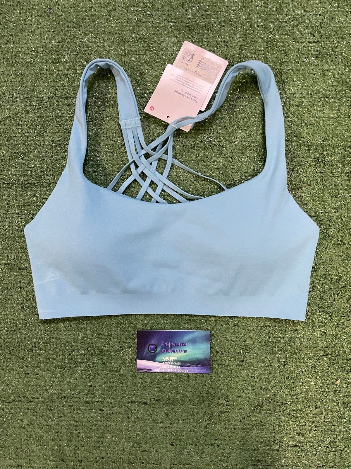 Lululemon Lululemon FlexyFlex strappy yoga bra light blue Size US M / EU 48-50 / 2 - 1 Thumbnail