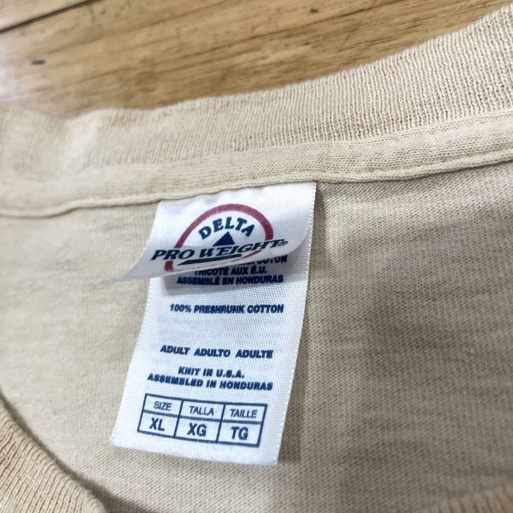 Delta VINTAGE Delta Pro Heavy Y2k Shirt Men XL Cream Washington, D.C. Graphic XL Men US Size US XL / EU 56 / 4 - 6 Thumbnail
