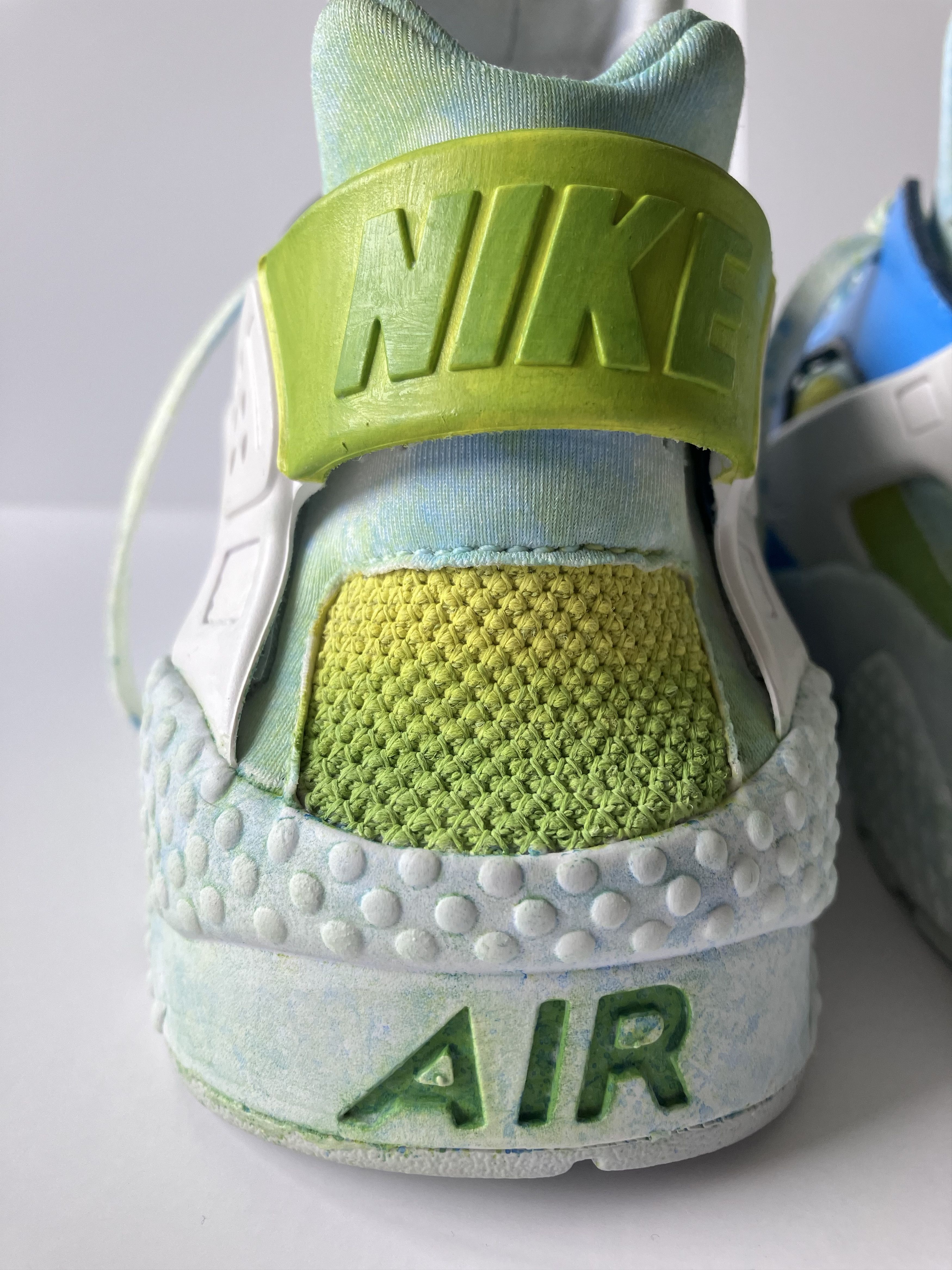 Nike Nike huarache- custom handpainted Size US 10.5 / EU 43-44 - 6 Thumbnail