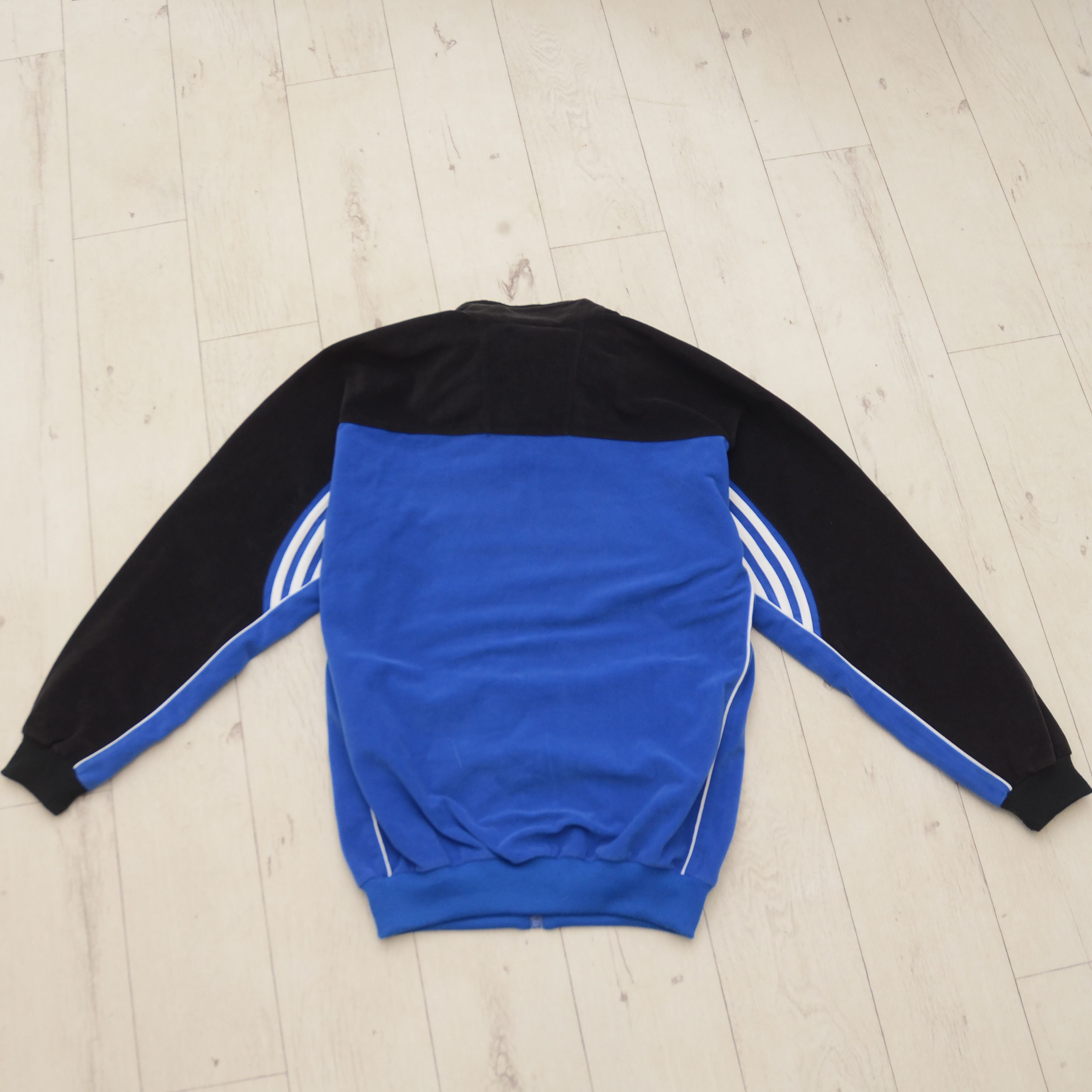 Adidas Vintage Adidas Velour Track Jacket Original Retro Full Zip Size US M / EU 48-50 / 2 - 8 Thumbnail