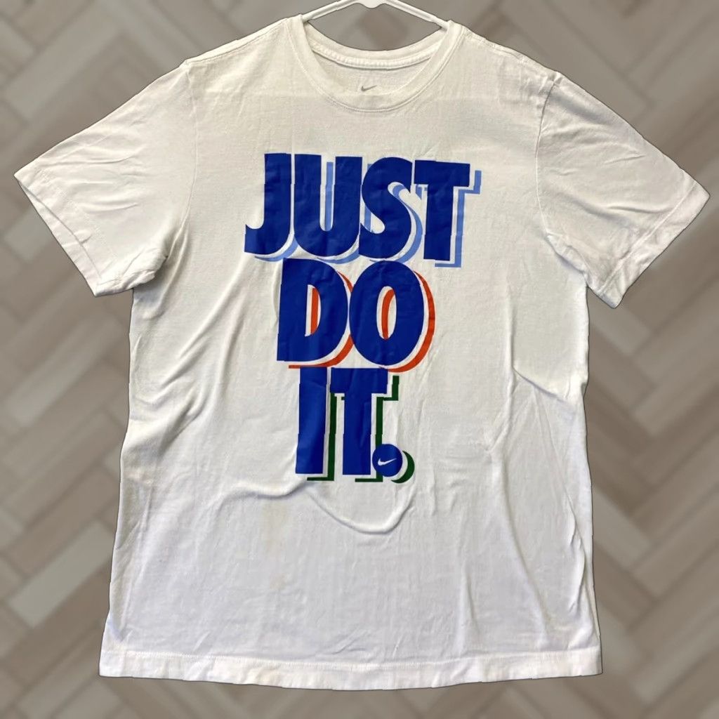 Nike Nike Shirt Mens M White Just Do It Short Sleeve Logo Streetwear 115-34 Mens Regular Fit Vintage No Size US M / EU 48-50 / 2 - 1 Thumbnail