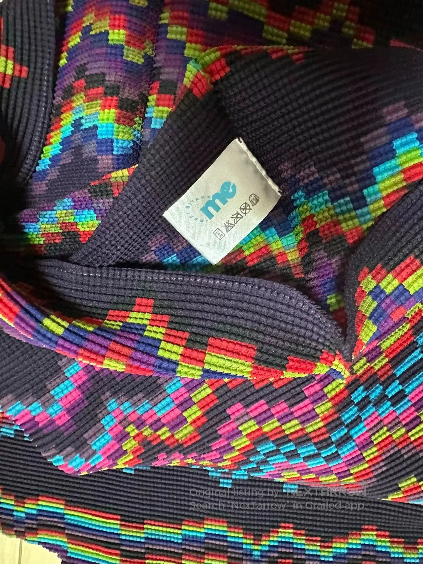 Issey Miyake Issey Miyake Pleated Colorful Wave Top. Size M / US 6-8 / IT 42-44 - 3 Thumbnail