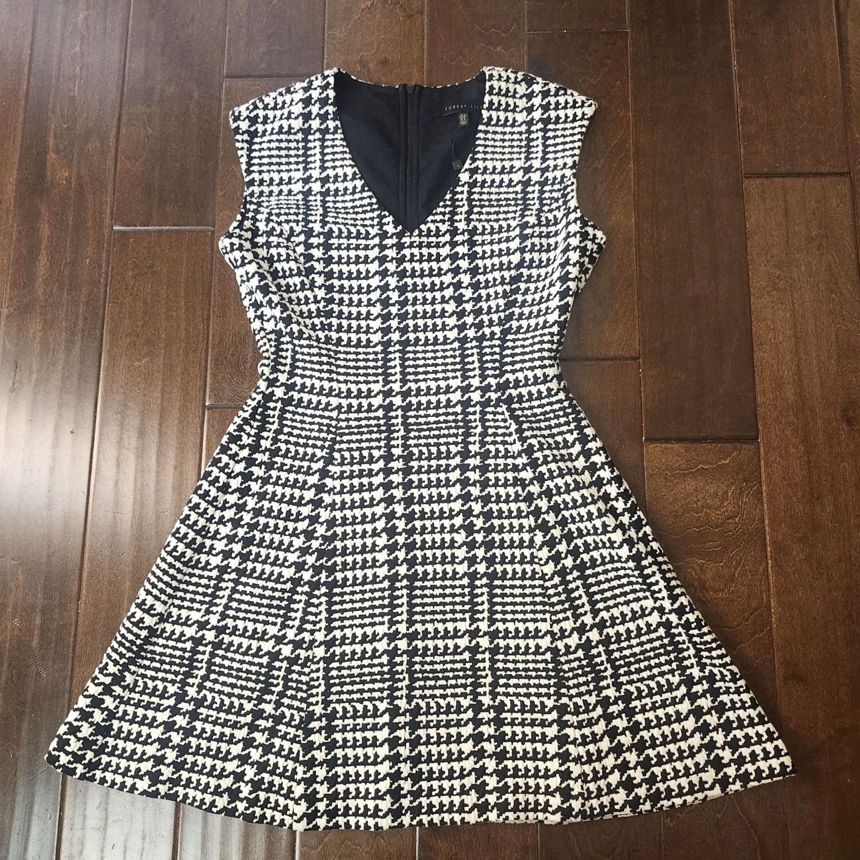 Vintage Forest Lily Dress Womens Small Black White Houndstooth Fit Flare Skater Size S / US 4 / IT 40 - 2 Thumbnail