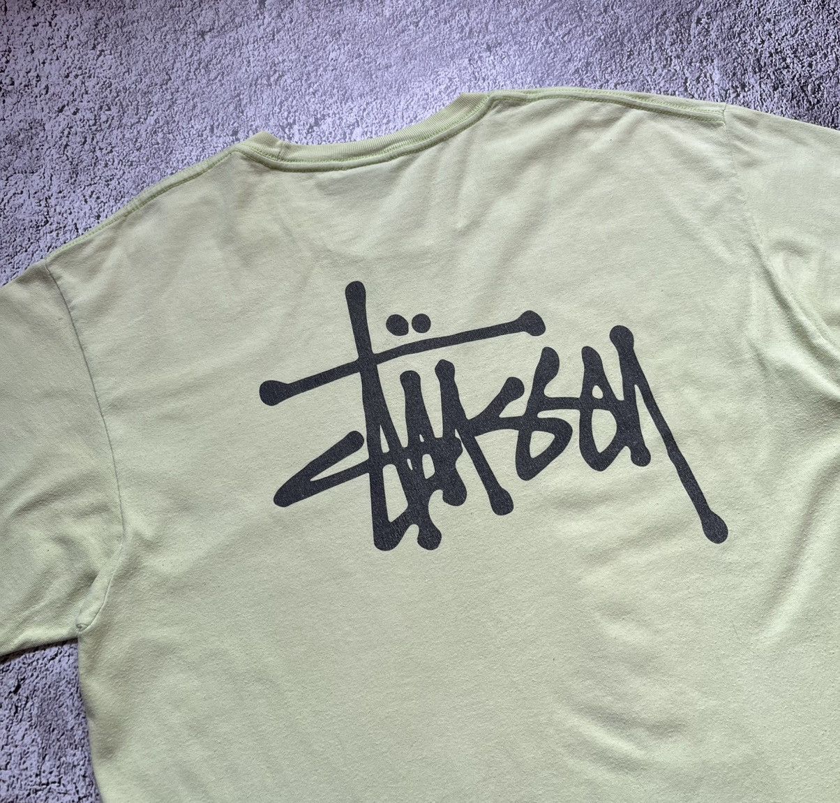 Stussy × Vintage Stüssy Lime Green Logo T-Shirt Large Size US L / EU 52-54 / 3 - 6 Thumbnail
