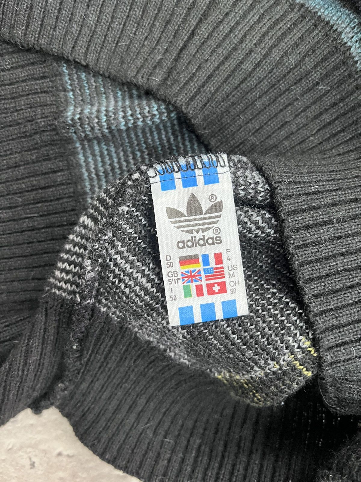 Adidas × Vintage Vintage Adidas COOGI STYLE 90s Knit Sweater Jumper Size US M / EU 48-50 / 2 - 6 Thumbnail
