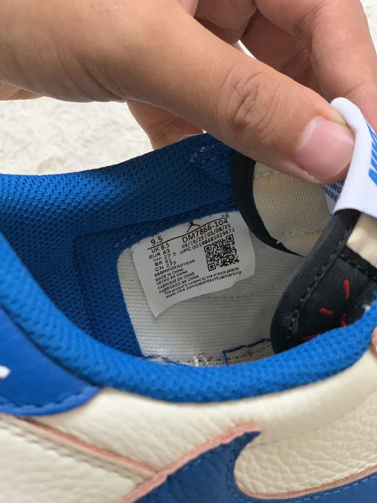 Nike × Travis Scott Air Jordan 1 Low Og X Travis Scott X Fragment 2.0 Size US 9.5 / EU 42-43 - 7 Thumbnail