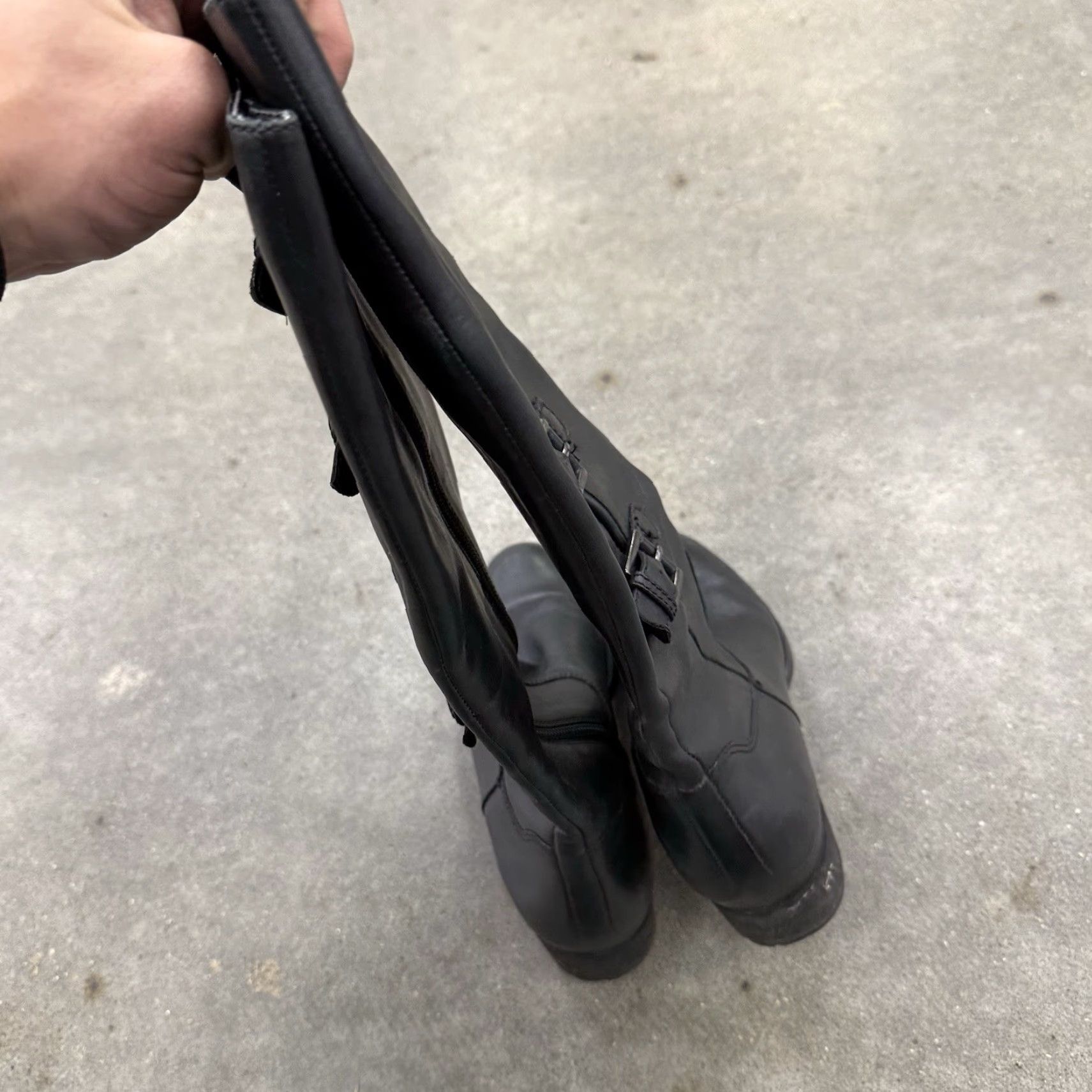 Ecco ECCO Hobart Tall Riding Boot Womens 39/8 Black Leather Moto Buckle Straps Zipper Buckle Western Casual Workwear Comfortable Boots Size US 8 / IT 38 - 5 Thumbnail