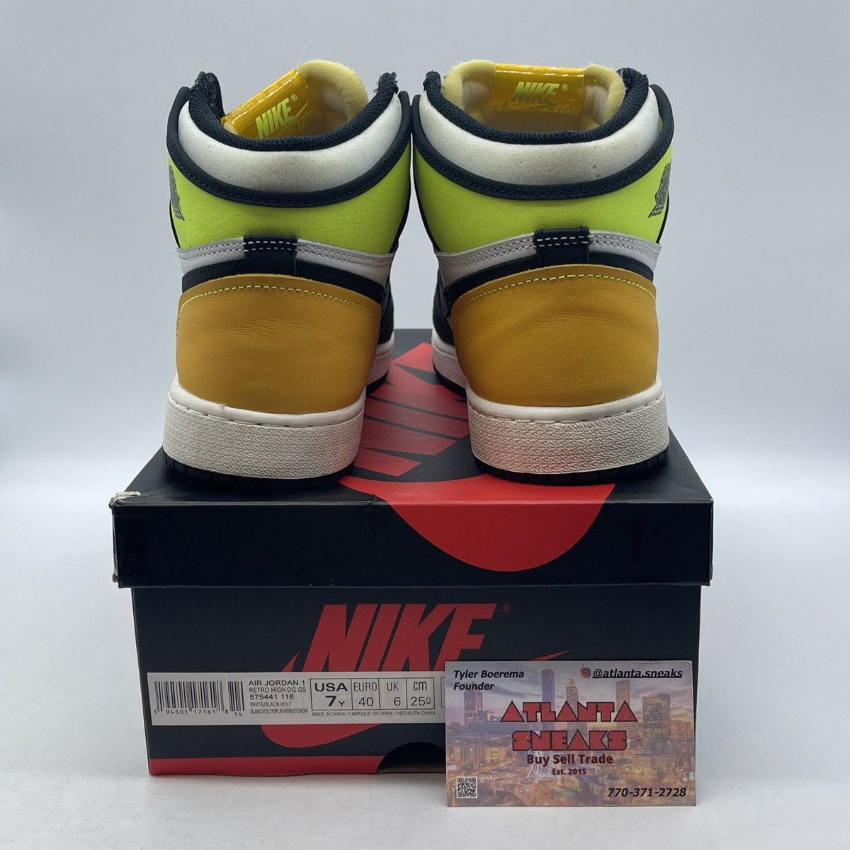 Jordan Brand Air Jordan 1 volt gold Size US 7 / EU 40 - 3 Thumbnail
