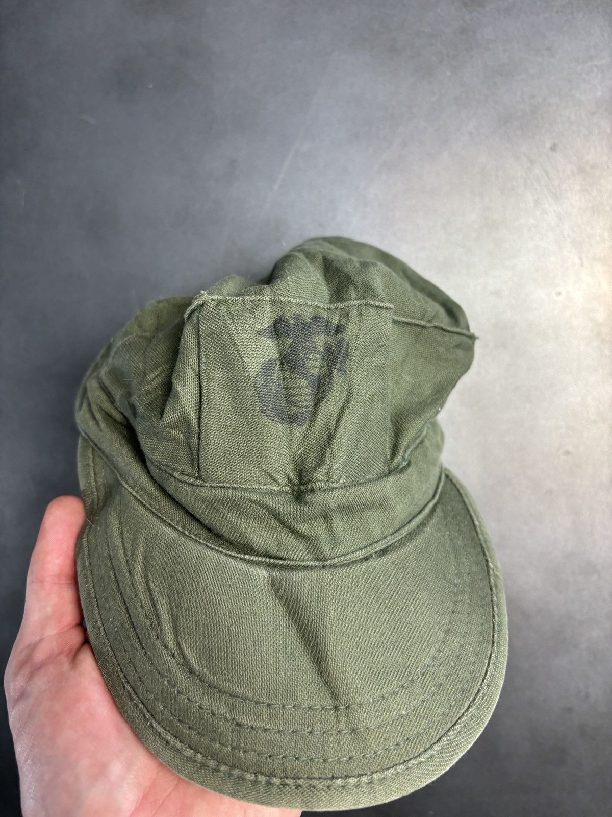 Vintage Vintage US Marine Corps Utility Hat Vietnam Drab Field EGA Size ONE SIZE - 4 Thumbnail