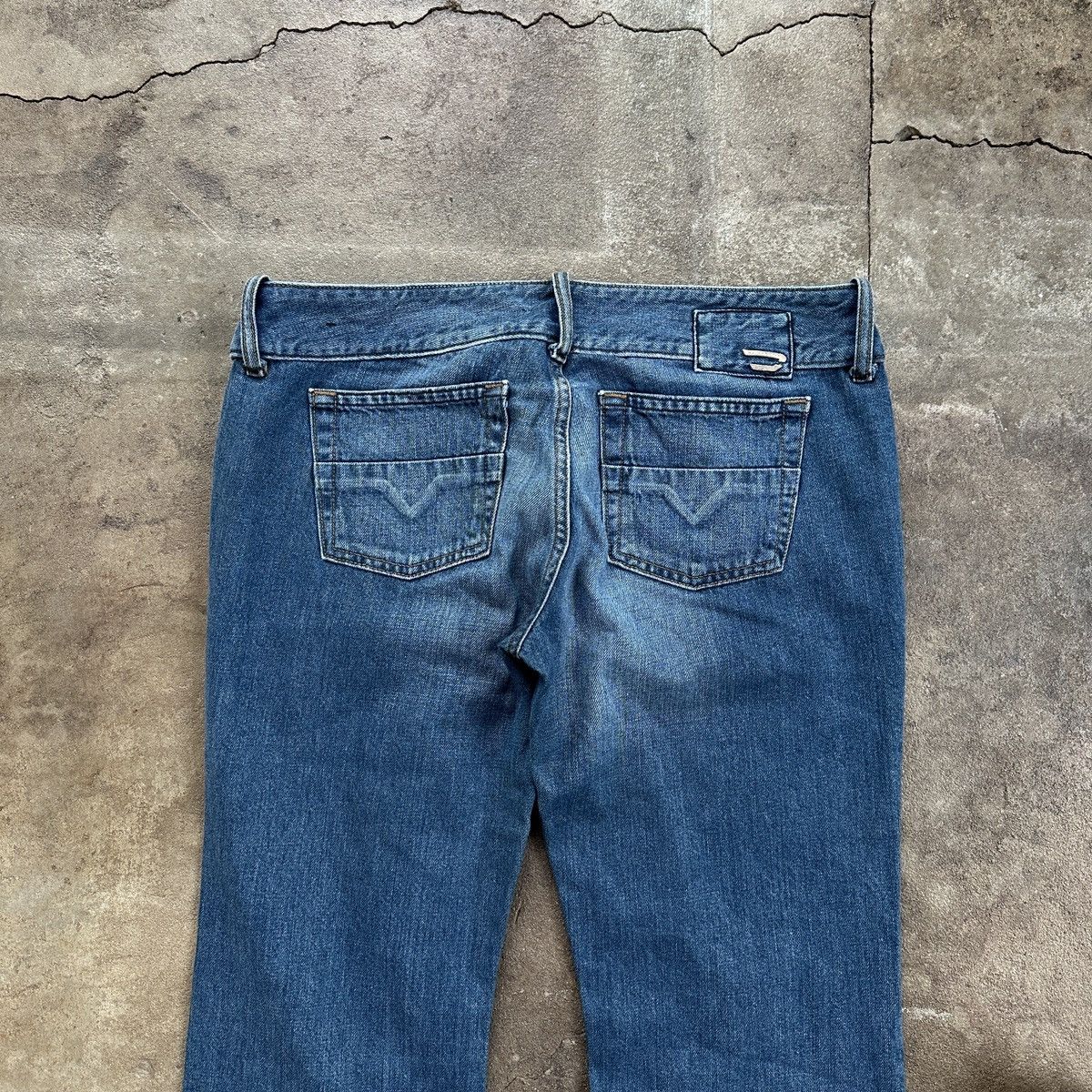 Diesel VINTAGE Y2K DIESEL LOW RISE DENIM PANTS Size 30" / US 8 / IT 44 - 8 Thumbnail