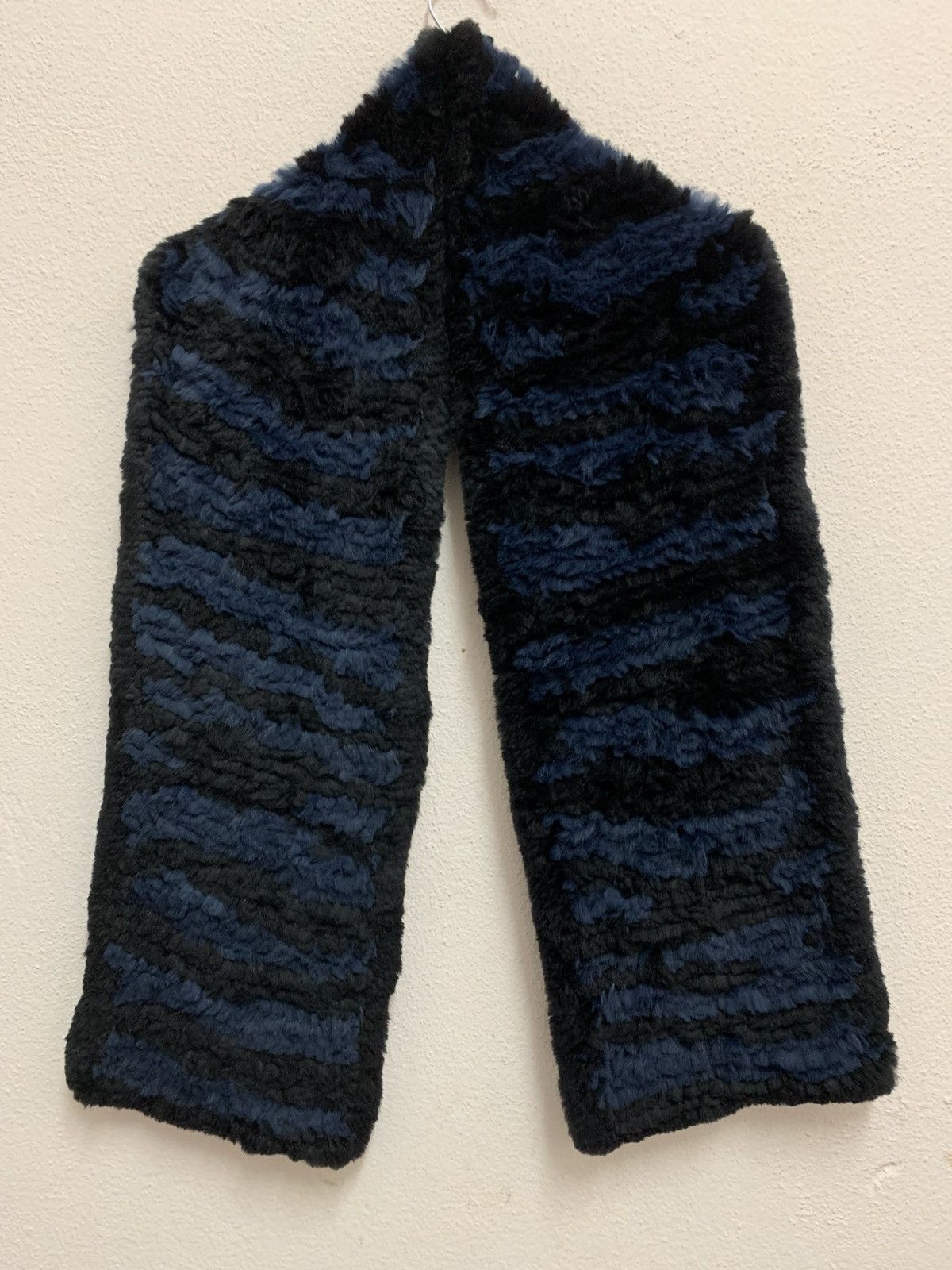 Opening Ceremony OPENING CEREMONY Blue Black Rabbit Fur Mafla Size ONE SIZE - 3 Thumbnail