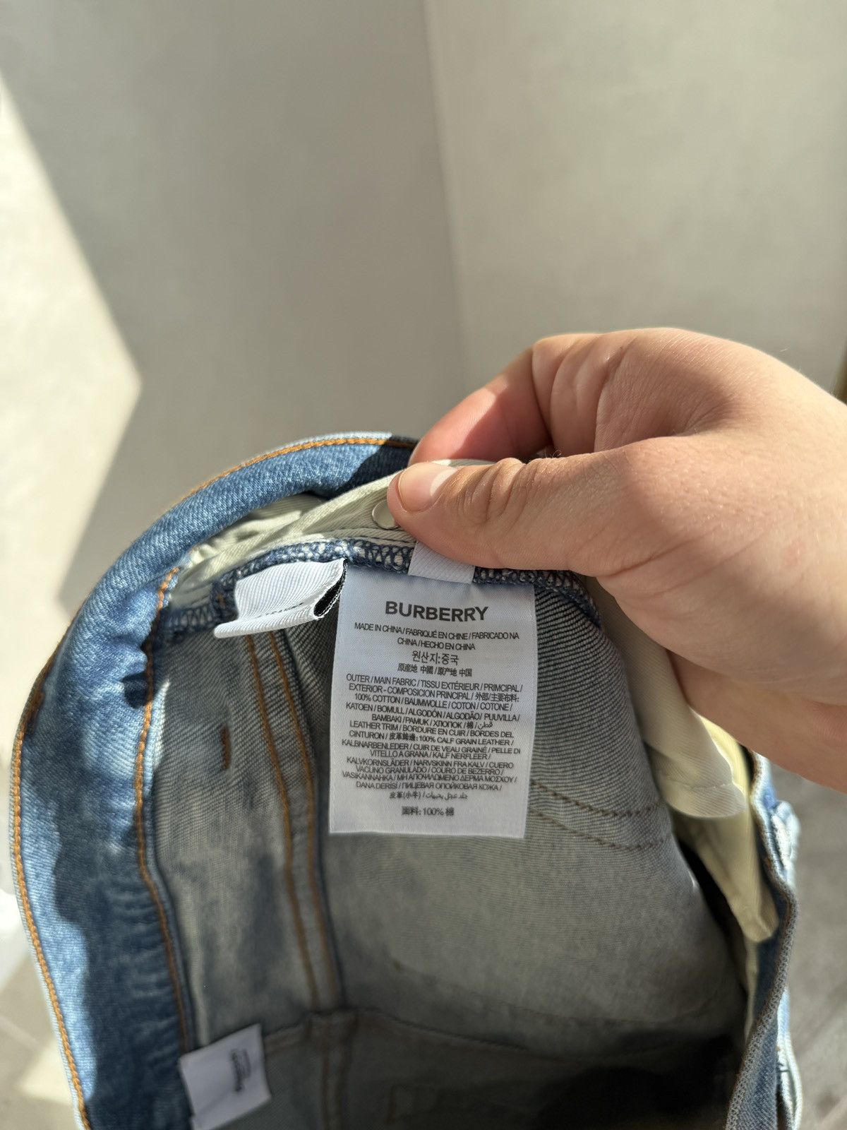 Burberry Burberry rare leg opening logo Jeans Size US 31 - 11 Thumbnail