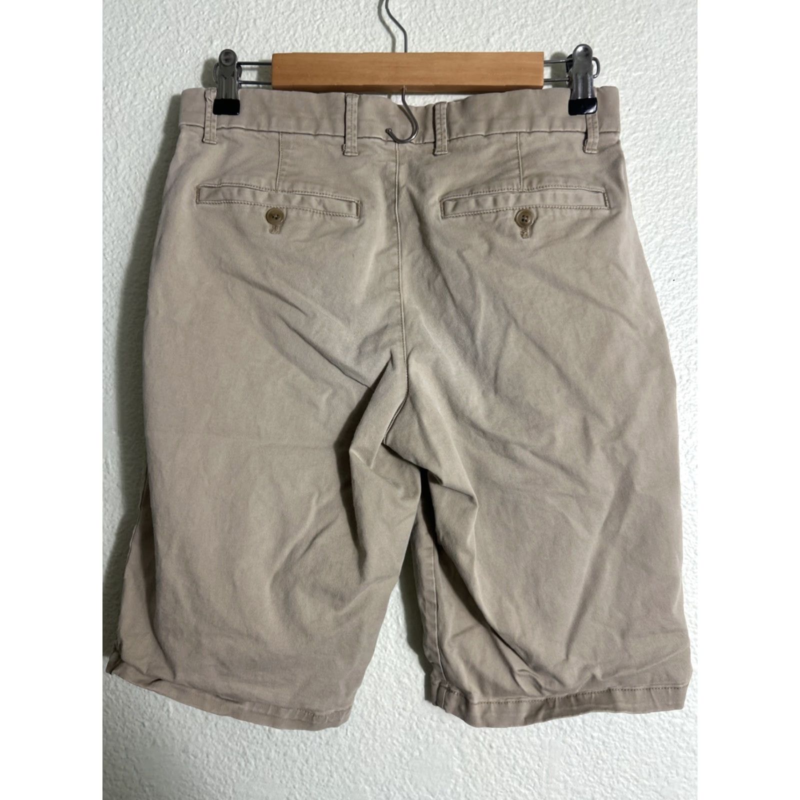 Gap VINTAGE Gap Chino Shorts Mens 28x12 Beige Cotton Stains Size US 28 / EU 44 - 7 Thumbnail