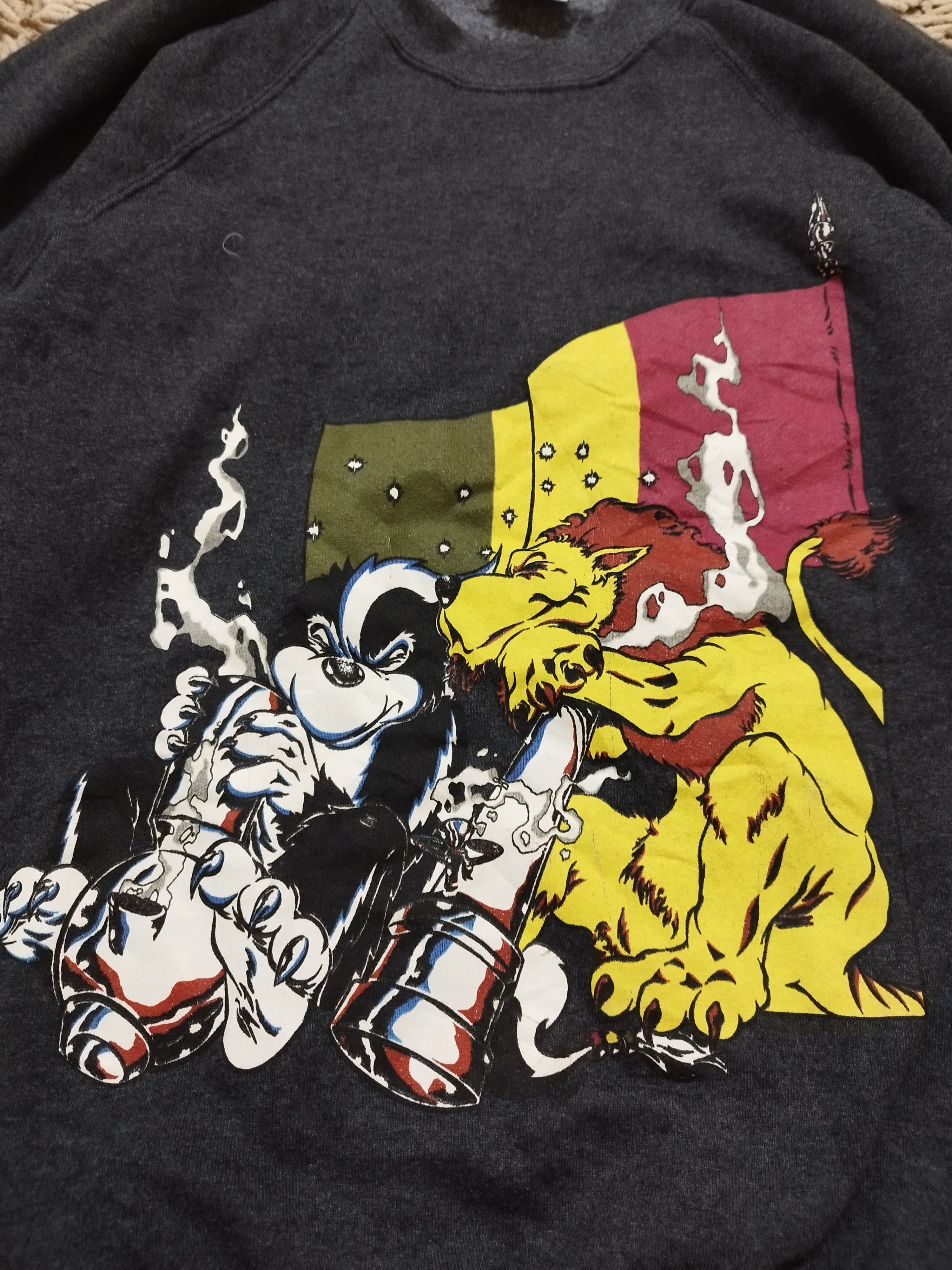 Skagen Vintage skunk skateboard sweatshirt Size US L / EU 52-54 / 3 - 4 Thumbnail