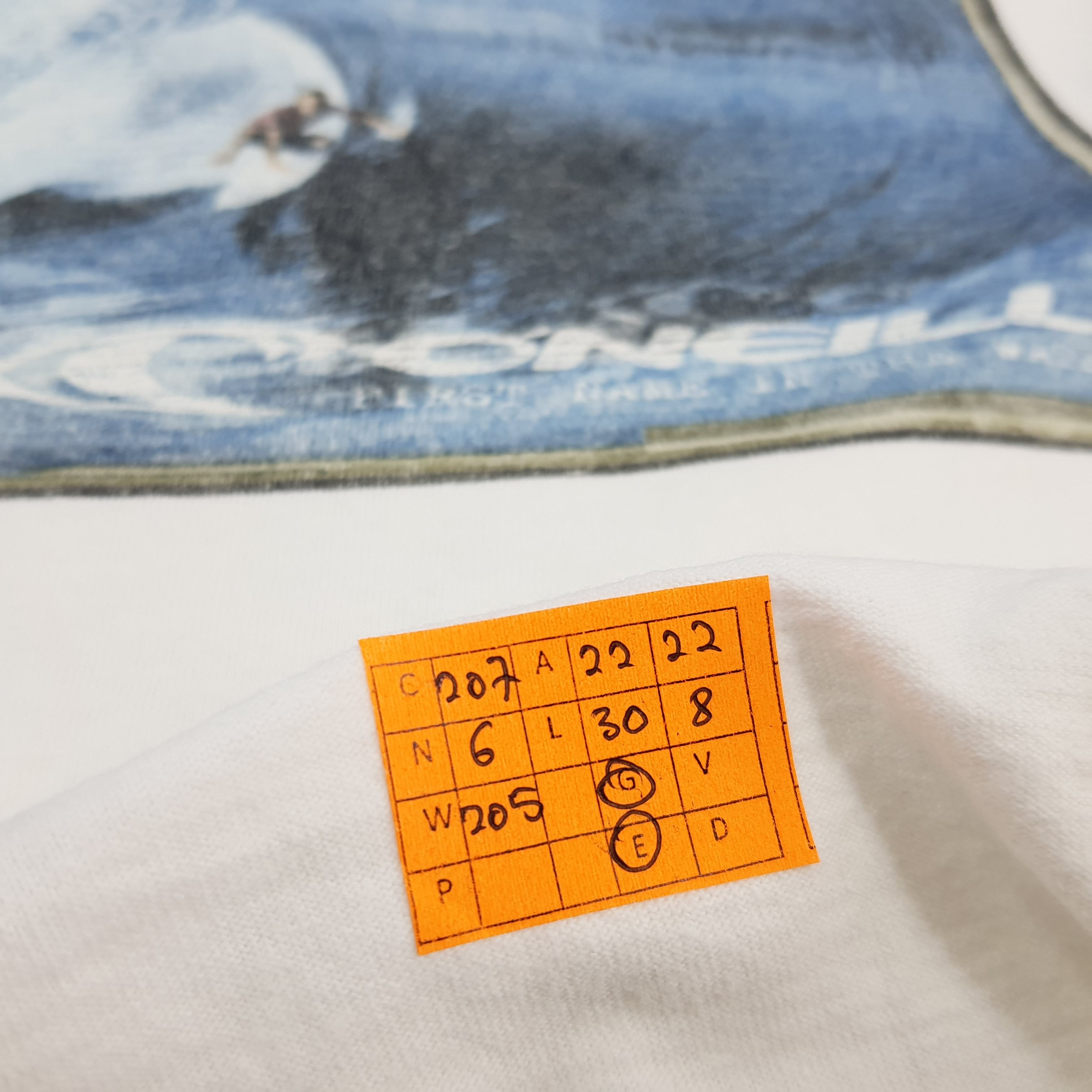 O'Neill × Vintage Vintage Oneill Surfing Brand Photo Tees Size US L / EU 52-54 / 3 - 9 Thumbnail