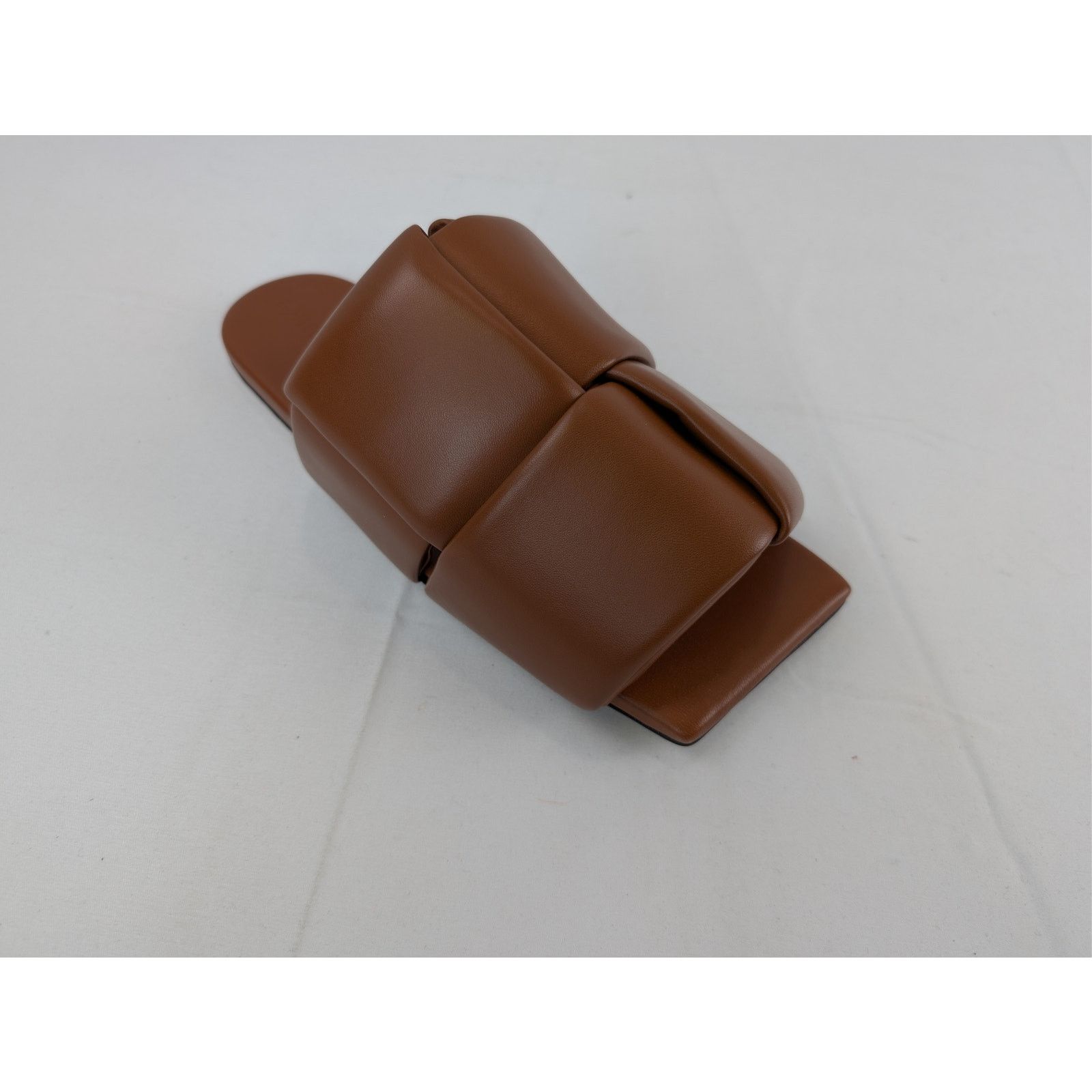 Bottega Veneta o1rshd1 Lagoon Nappa Leather Patch Sandal Slipper in Caramel Size US 9 / EU 42 - 3 Thumbnail