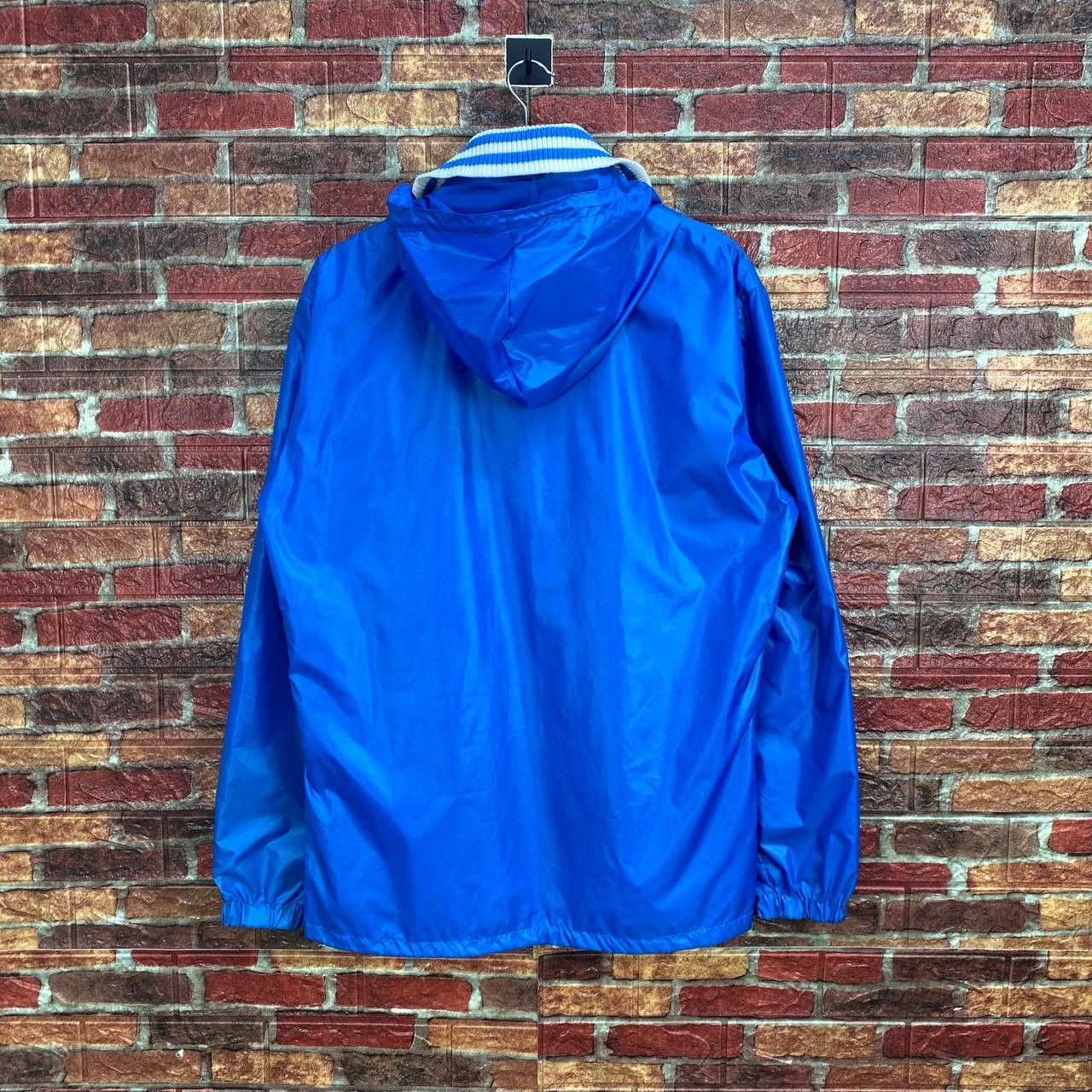 Adidas VINTAGE ADIDAS JAPAN NYLON BLUE STRIPED COLLAR HIDDEN HOOD Size US L / EU 52-54 / 3 - 9 Thumbnail