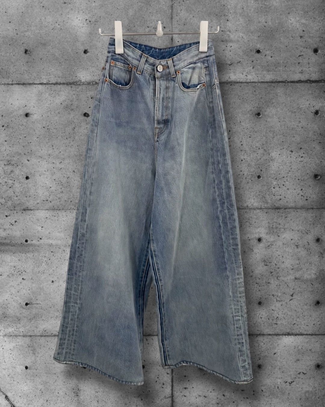 Vetements SS23 vetements distressed destroyed baggy jeans | Grailed