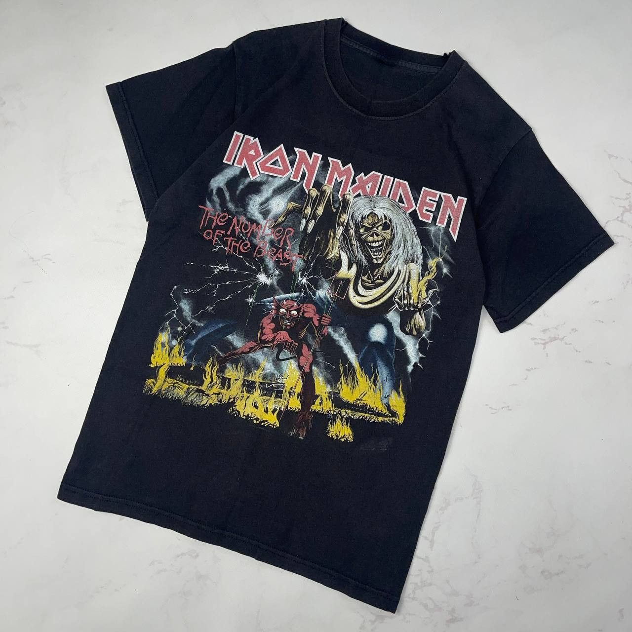 Vintage Vintage Iron Maiden Number Of The Beast Band Tee Rock Metal Size US S / EU 44-46 / 1 - 1 Thumbnail