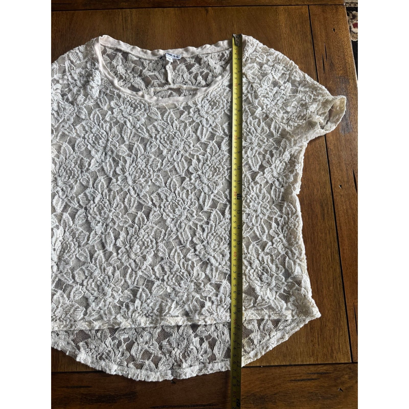 Express Express Cream Lace Top XS Sheer Floral Boho Cottagecore Size XS / US 0-2 / IT 36-38 - 8 Thumbnail