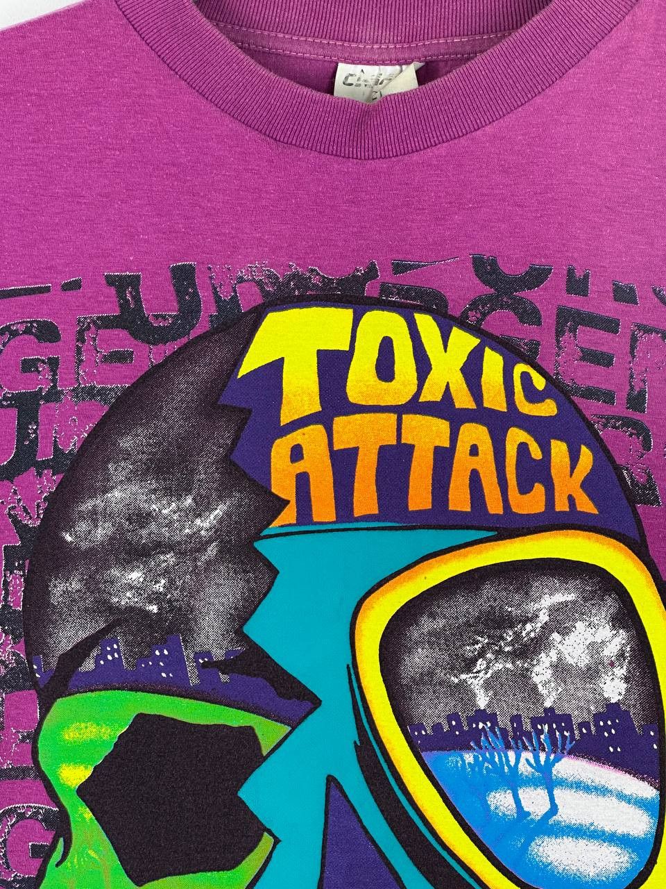 Band Tees × Vintage Vintage Bermuda Triangle Toxic Attack Band T Shirt Size US L / EU 52-54 / 3 - 5 Thumbnail