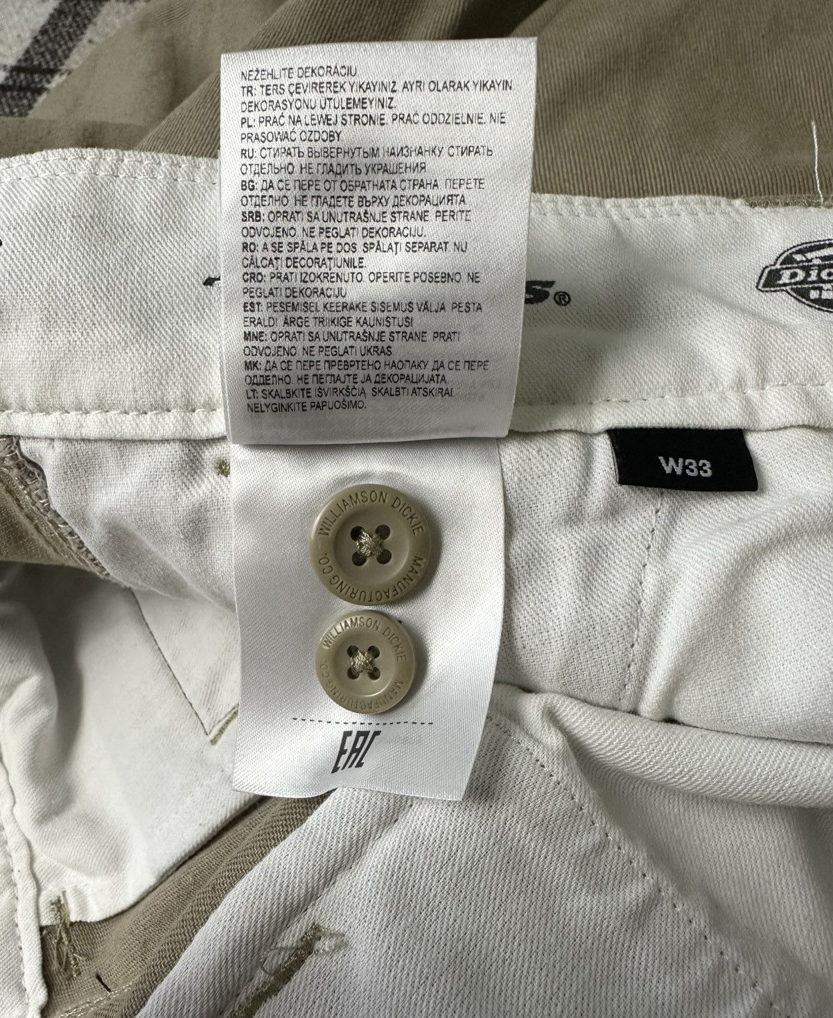 Dickies Dickies Slim Beige Jeans/ Chinos W33 perfect condition Size US 33 - 8 Thumbnail