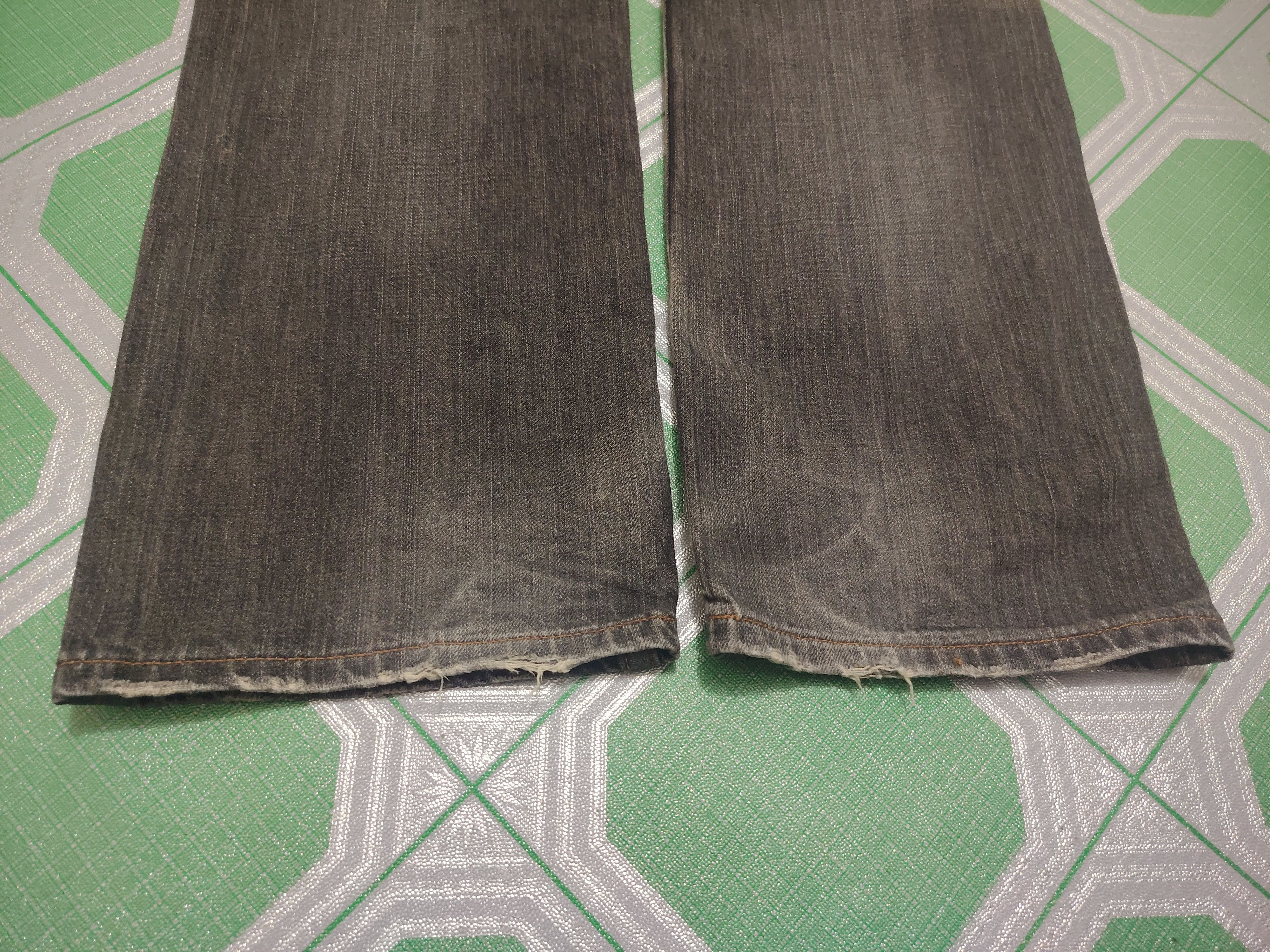 Levi's Distressed Rare!!! Levis 502 Back Pocket Bead Pattern Size US 34 / EU 50 - 23 Thumbnail