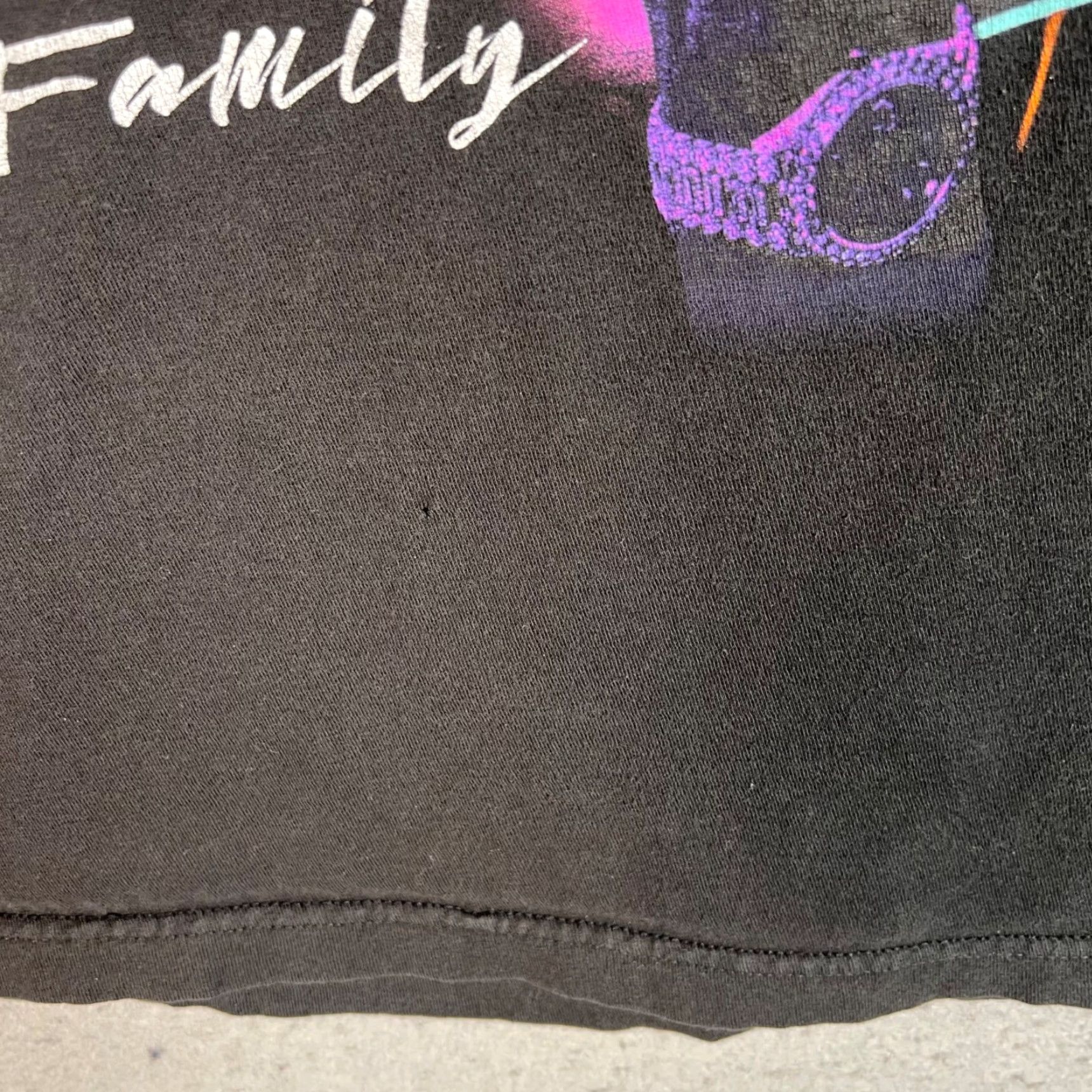 Vintage VINTAGE Lil Durk Graphic T-Shirt Black "Only The Family" Flame Design Large Mens T-Shirt L Black Rapper Logo Crew Neck Short Sleeve Size US L / EU 52-54 / 3 - 7 Thumbnail