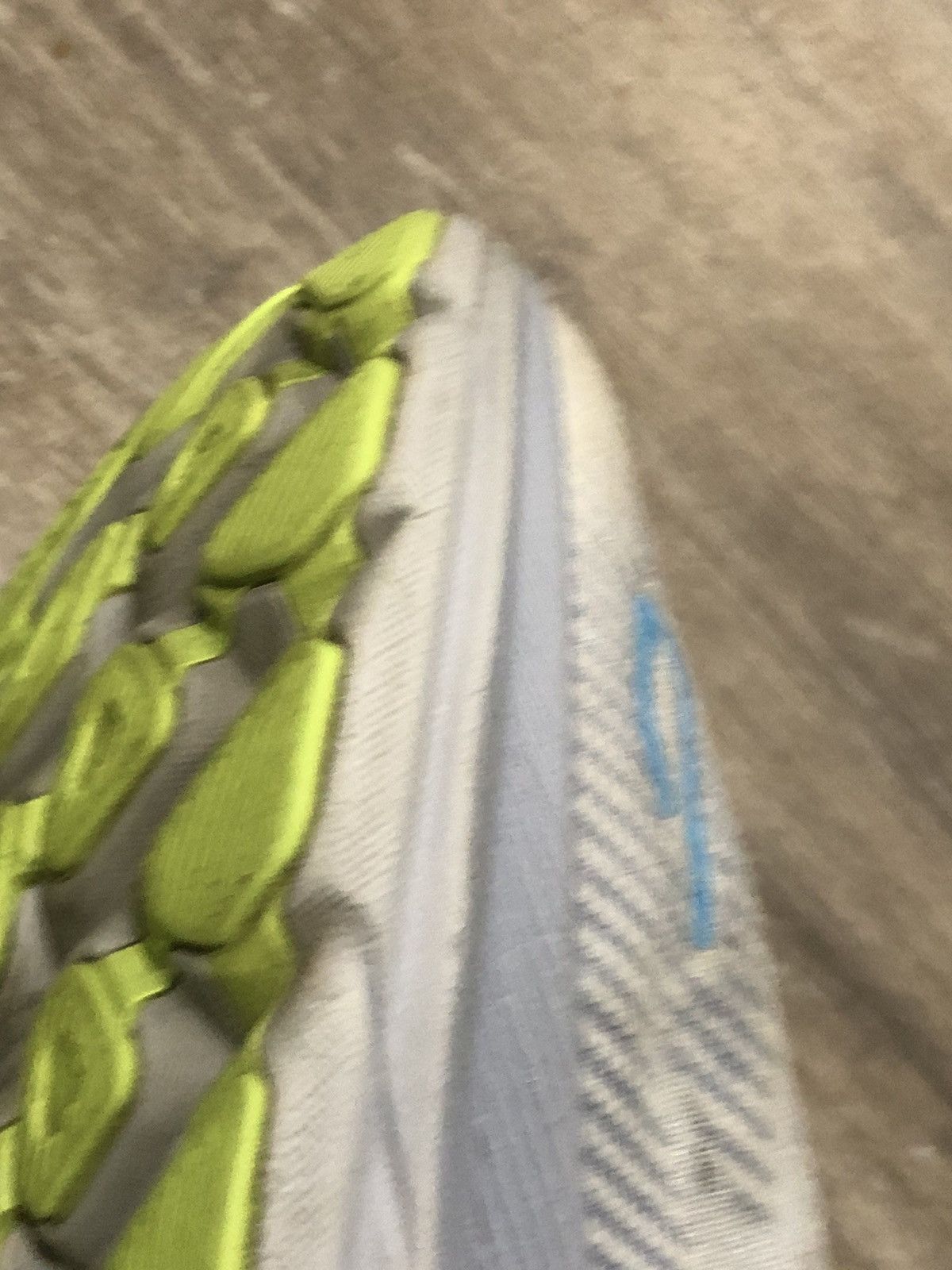 Hoka Hoka One One Clifton 9 Shoes Womens Size 9.5D Wide Size US 9.5 / IT 39.5 - 17 Thumbnail