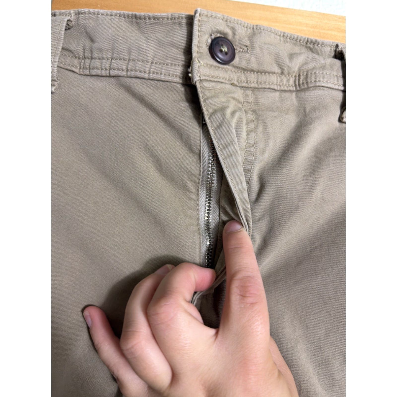 The North Face **The North Face Women’s Utility Shorts Size 32 Beige Cotton** User: The North Face Women’s Utility Shorts Size 32 Beige Cotton Size 24" / US 00 / IT 34 - 7 Thumbnail