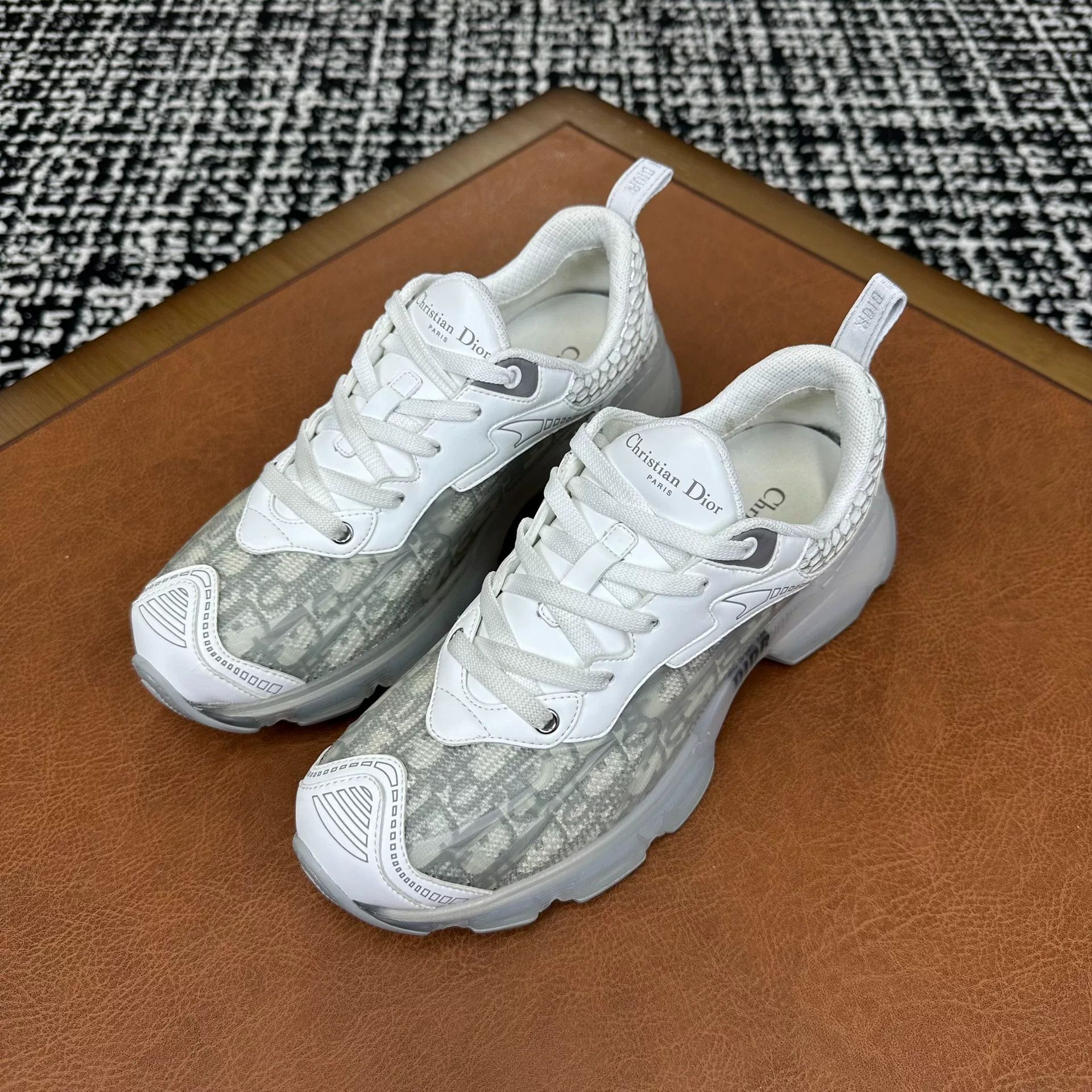 Dior Dior Casual Gray Lowtop Sneakers it_39-5 Women Size US 9.5 / IT 39.5 - 1 Thumbnail