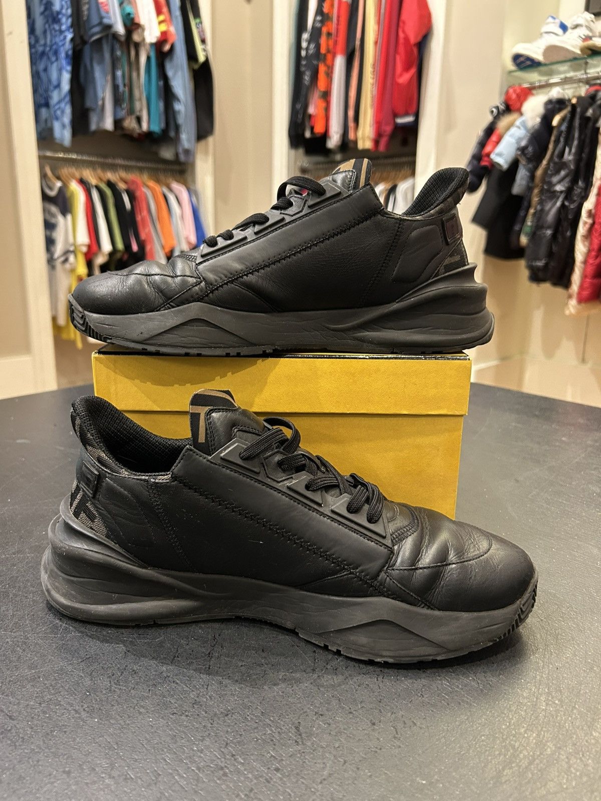 Fendi Fendi Runner Sneakers Size US 9 / EU 42 - 2 Thumbnail