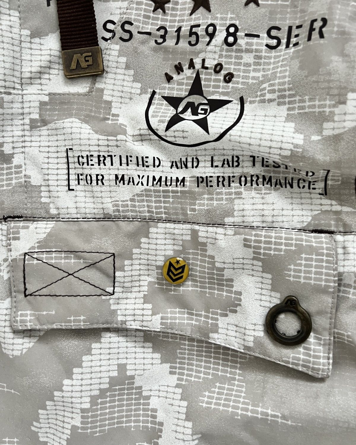 Analog Burton Analog FW2007 Waterproof Snow Camo 'Gasket' Jacket Size US S / EU 44-46 / 1 - 5 Thumbnail
