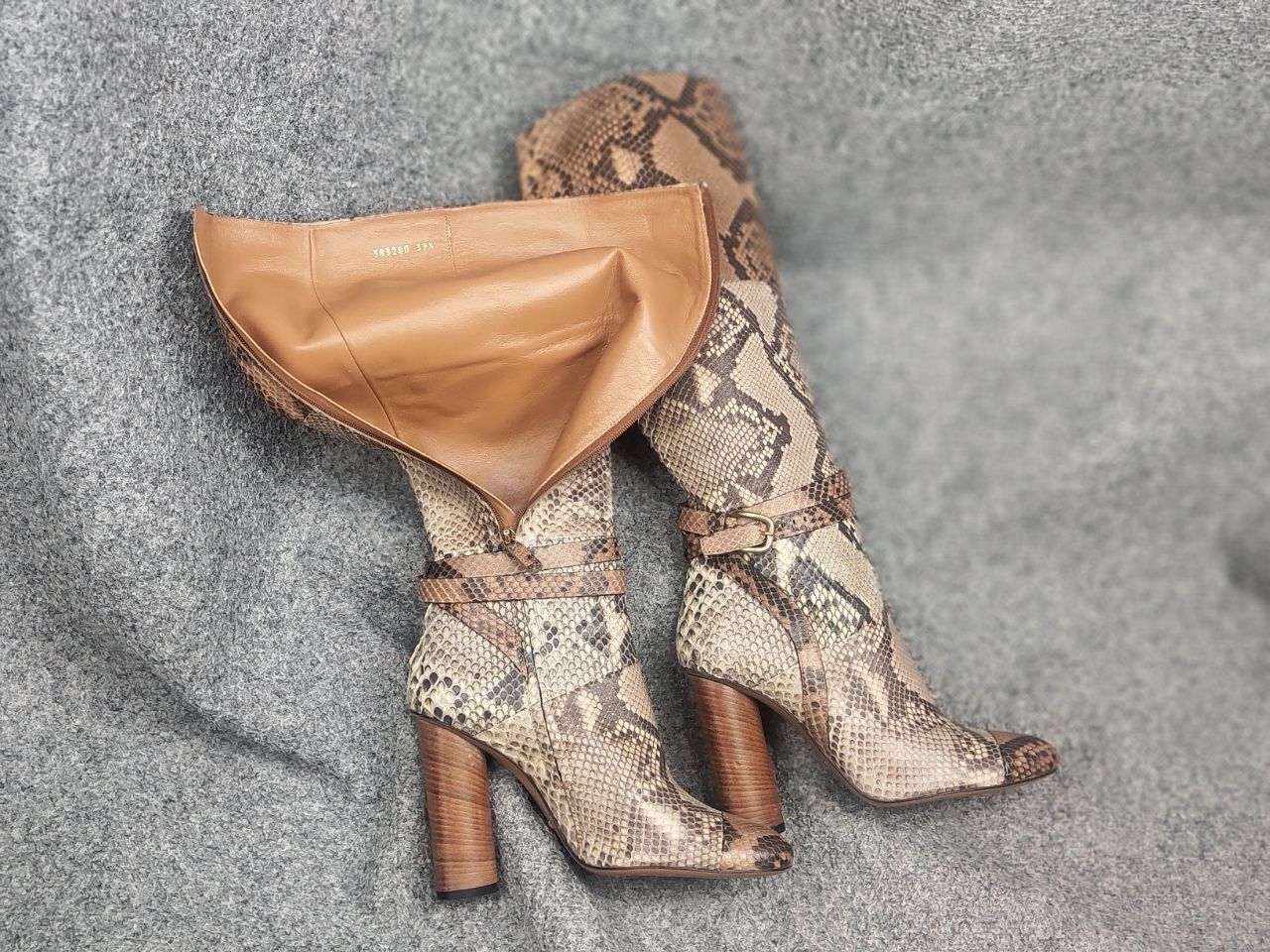 Gucci Gucci Authentic Python Snake Horsebit Knee Zip High Boots Size US 9.5 / IT 39.5 - 14 Thumbnail