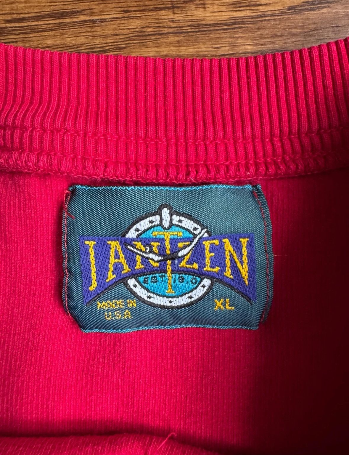 Jantzen Vintage Jantzen Crewneck Sweatshirt Crest Crown Heavyweight Size US XL / EU 56 / 4 - 4 Thumbnail