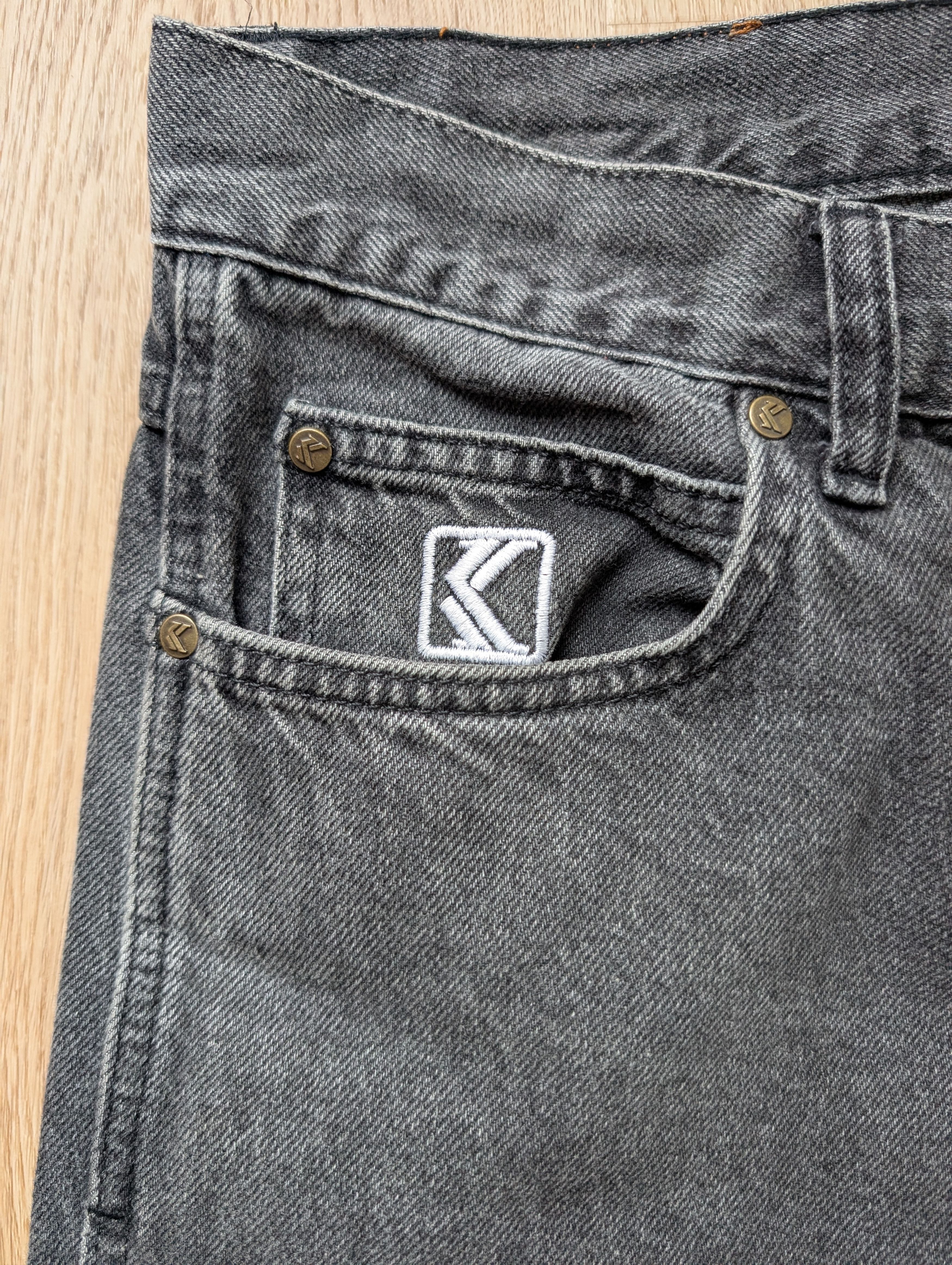 Karl Kani Karl Kani Gray Single Knee Jeans Hip Hop Pants Size L 34x32 Size US 34 / EU 50 - 4 Thumbnail