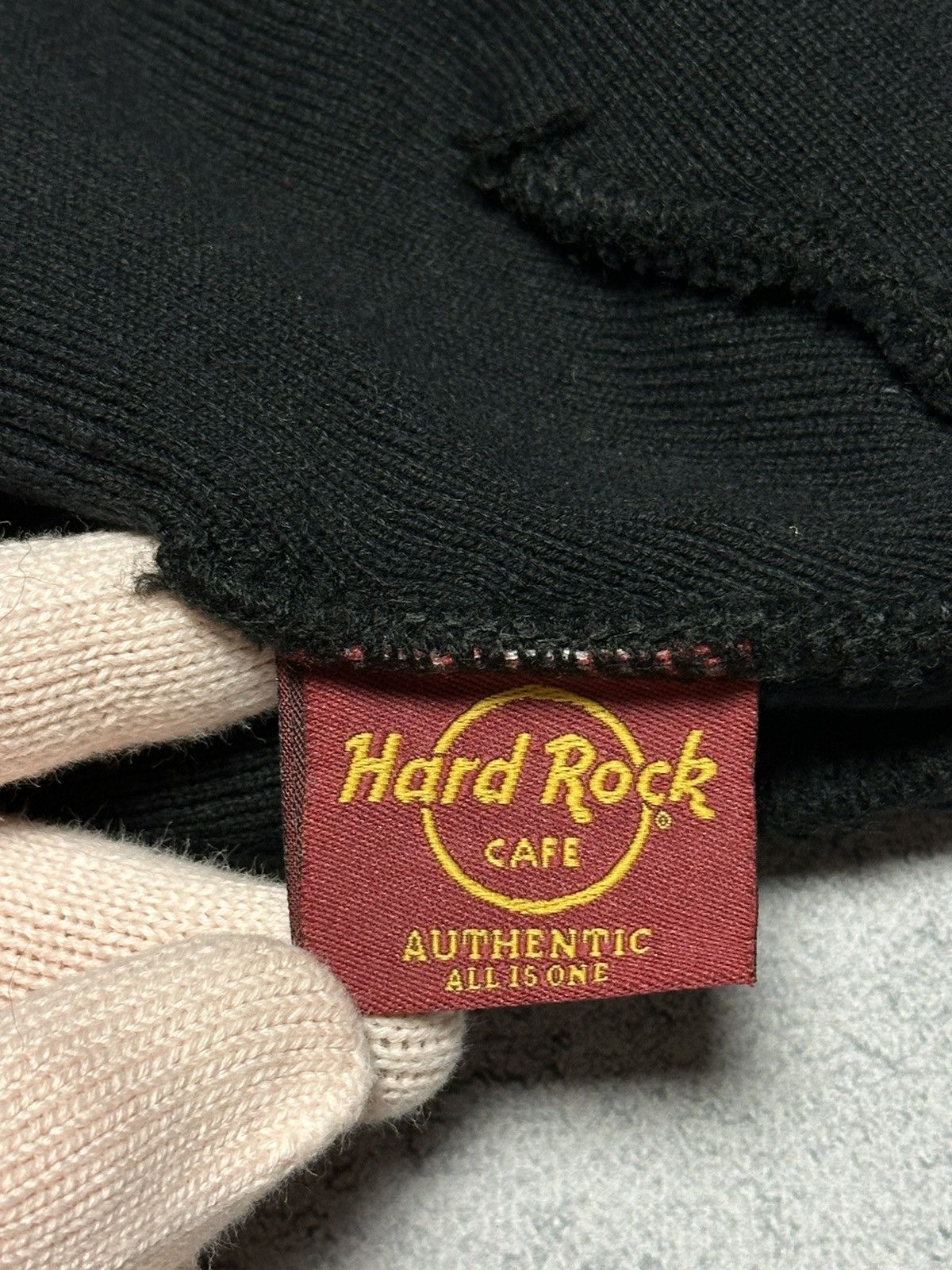 Hard Rock Cafe Vintage Hard Rock Cafe Cologne Beanie Hat Size ONE SIZE - 10 Thumbnail