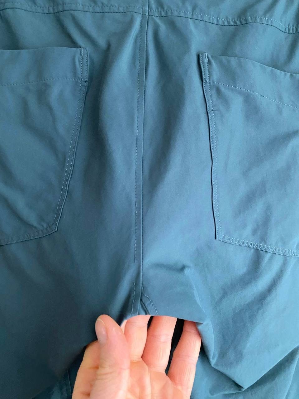 Arc'teryx Arc'teryx Creston 10,5 Women's Outdoor Hiking Short, Size 12 Size 30" / US 8 / IT 44 - 11 Thumbnail