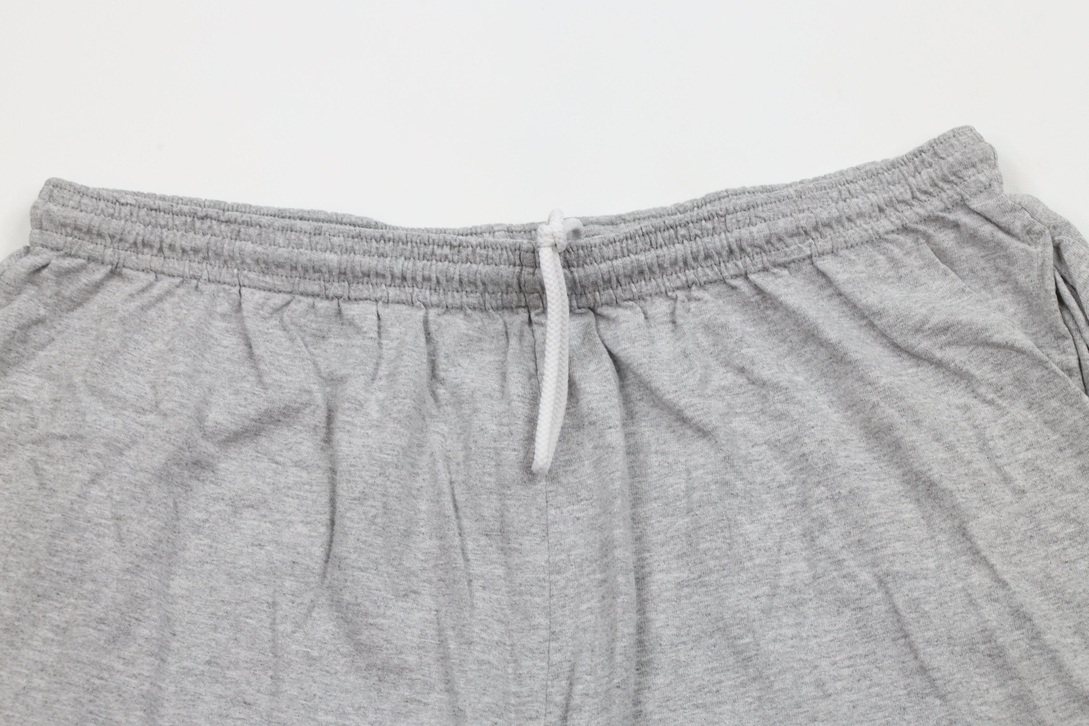 Vintage Vintage 90s USA Olympics Out Above Knee Shorts Heather Gray Size US 36 / EU 52 - 2 Thumbnail