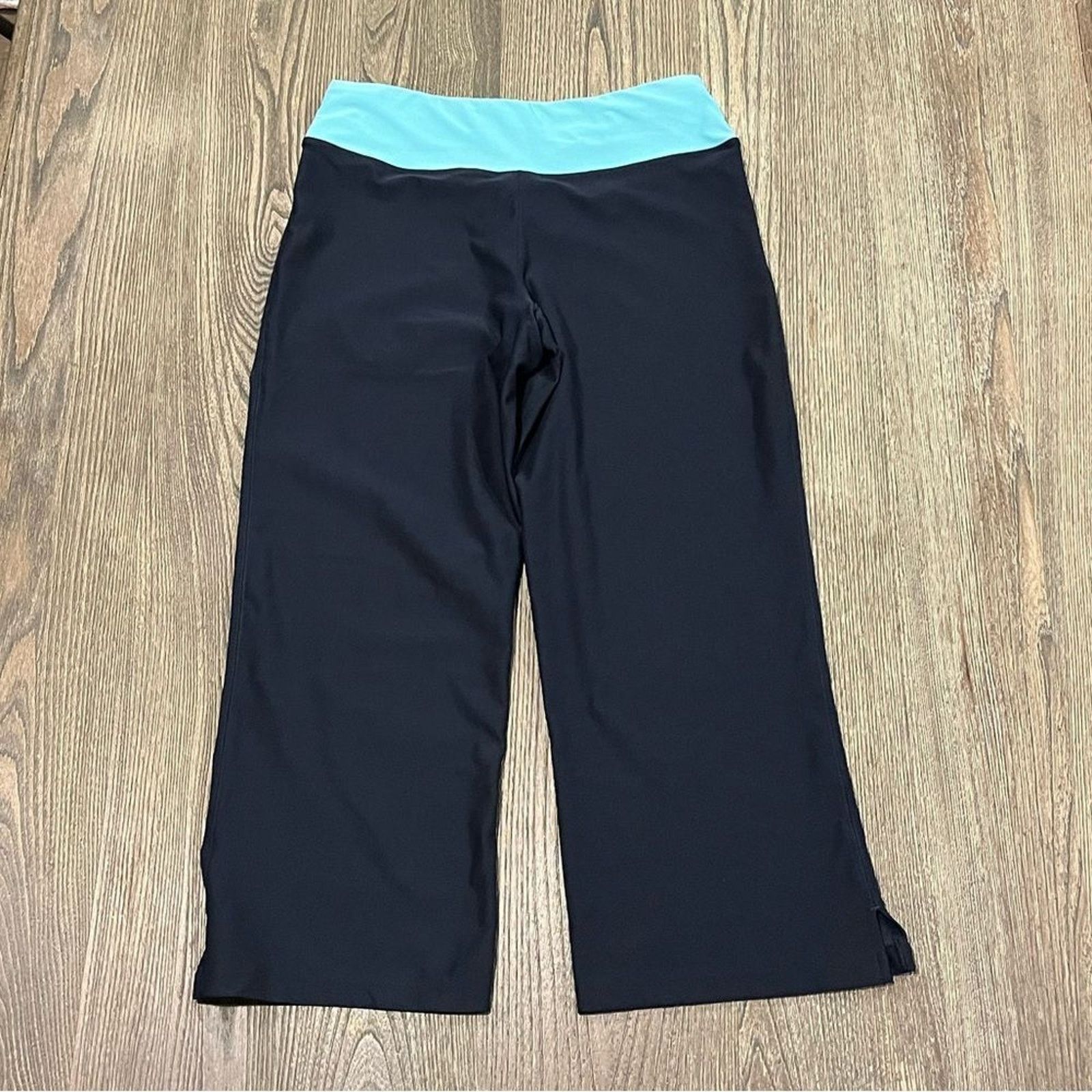 Nike Nike Fit Dry Womens Capri Pants Swoosh Mid-Rise Navy Blue S Size 25" / US 0 / IT 36 - 4 Thumbnail