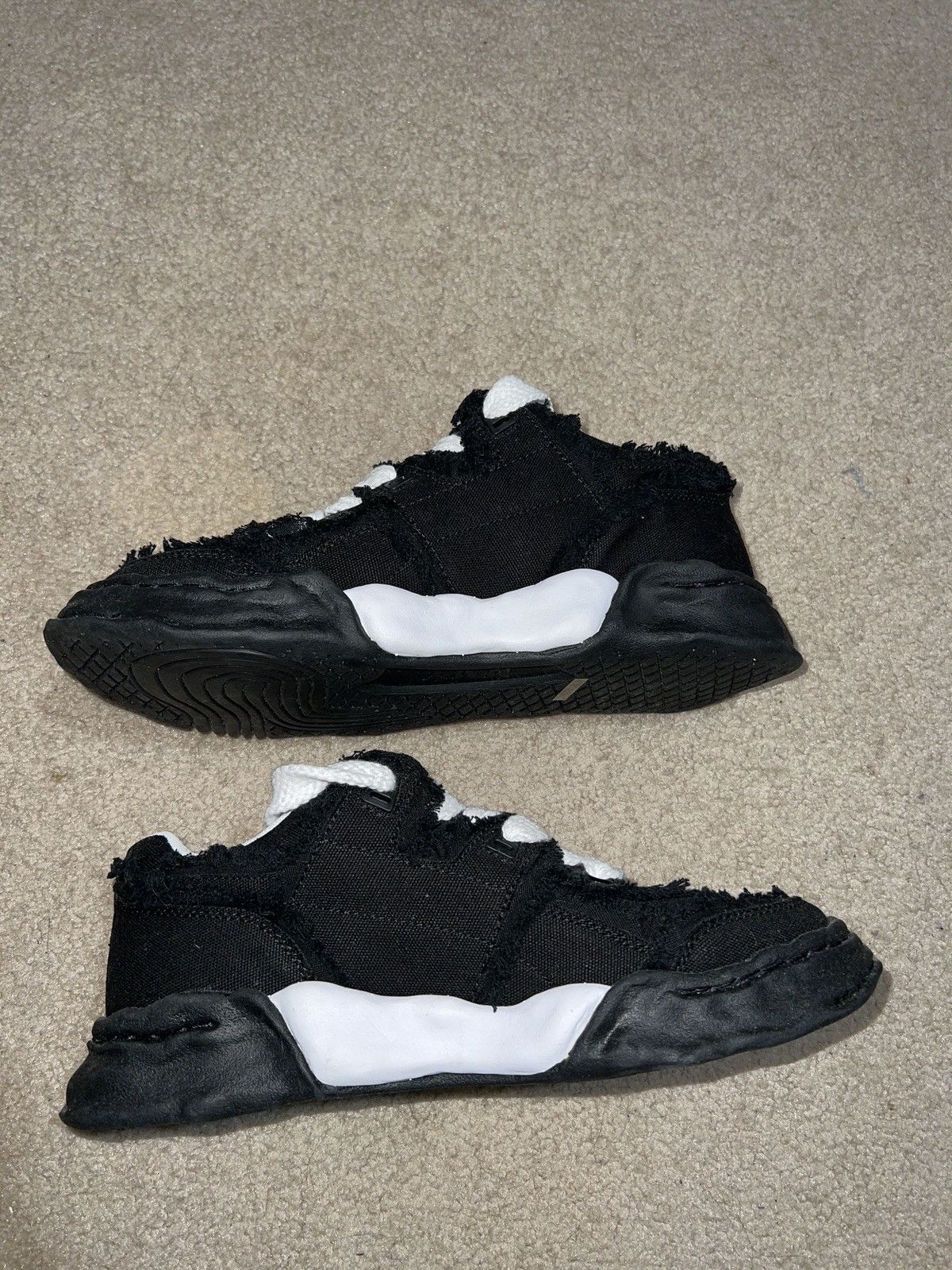 Maison MIHARA YASUHIRO Maison Mihara Yasuhiro Parker OG Black Size US 9.5 / EU 42-43 - 2 Thumbnail