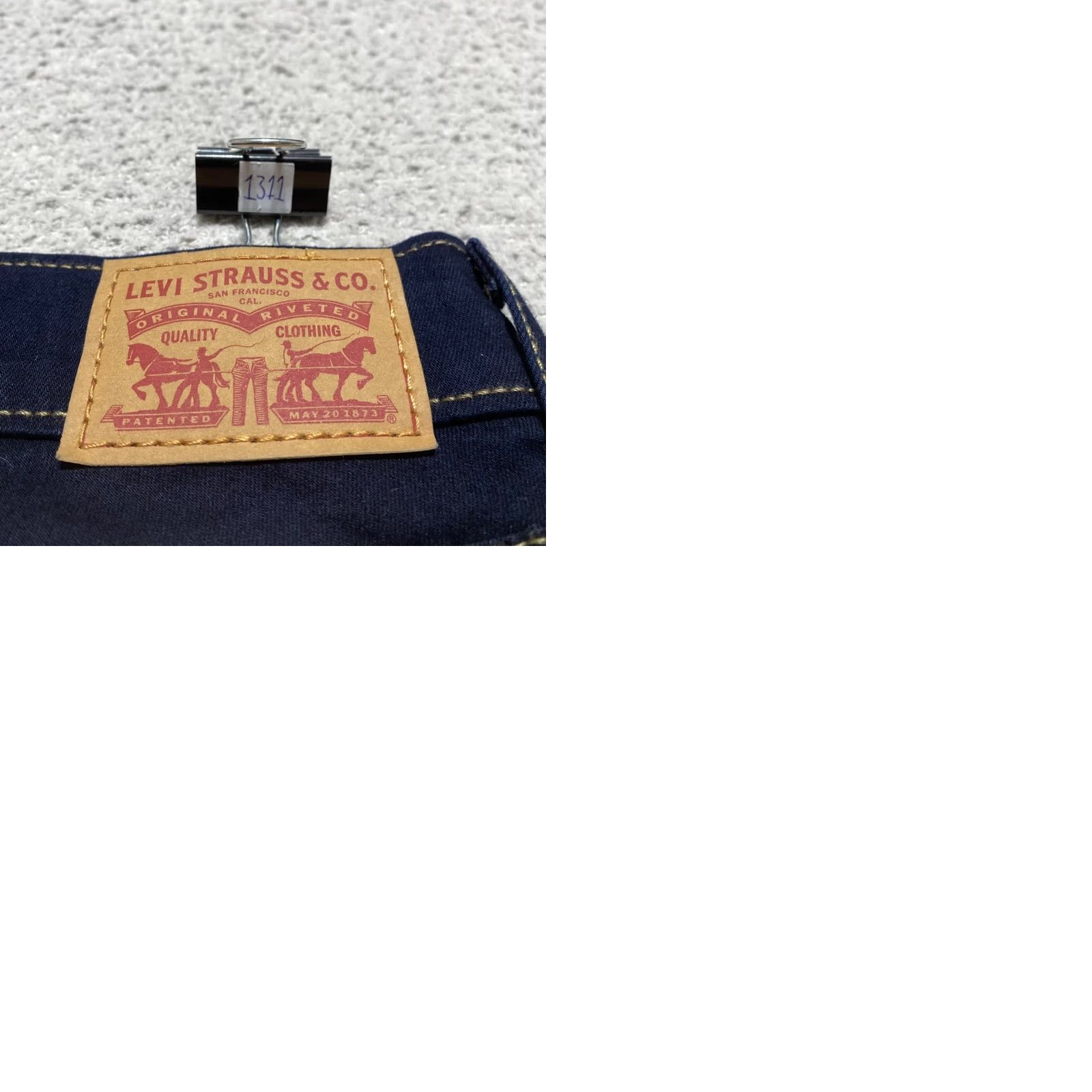 Levi's Levi's 710 Jeans Womens 26 Blue Denim Dark Wash Mid Rise Skinny City 710 Womens Jeans Men? Size 26" / US 2 / IT 38 - 9 Thumbnail