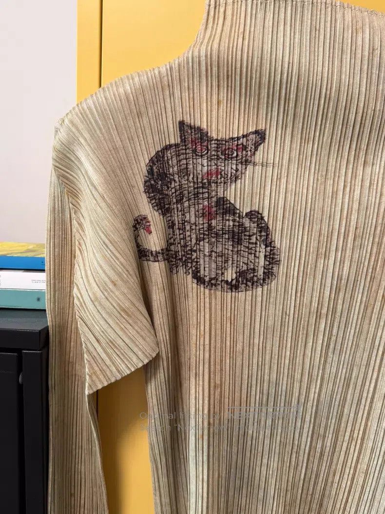 Issey Miyake Issey Miyake Tiger Cat Turtleneck Long Sleeve Top Size L / US 10 / IT 46 - 8 Thumbnail