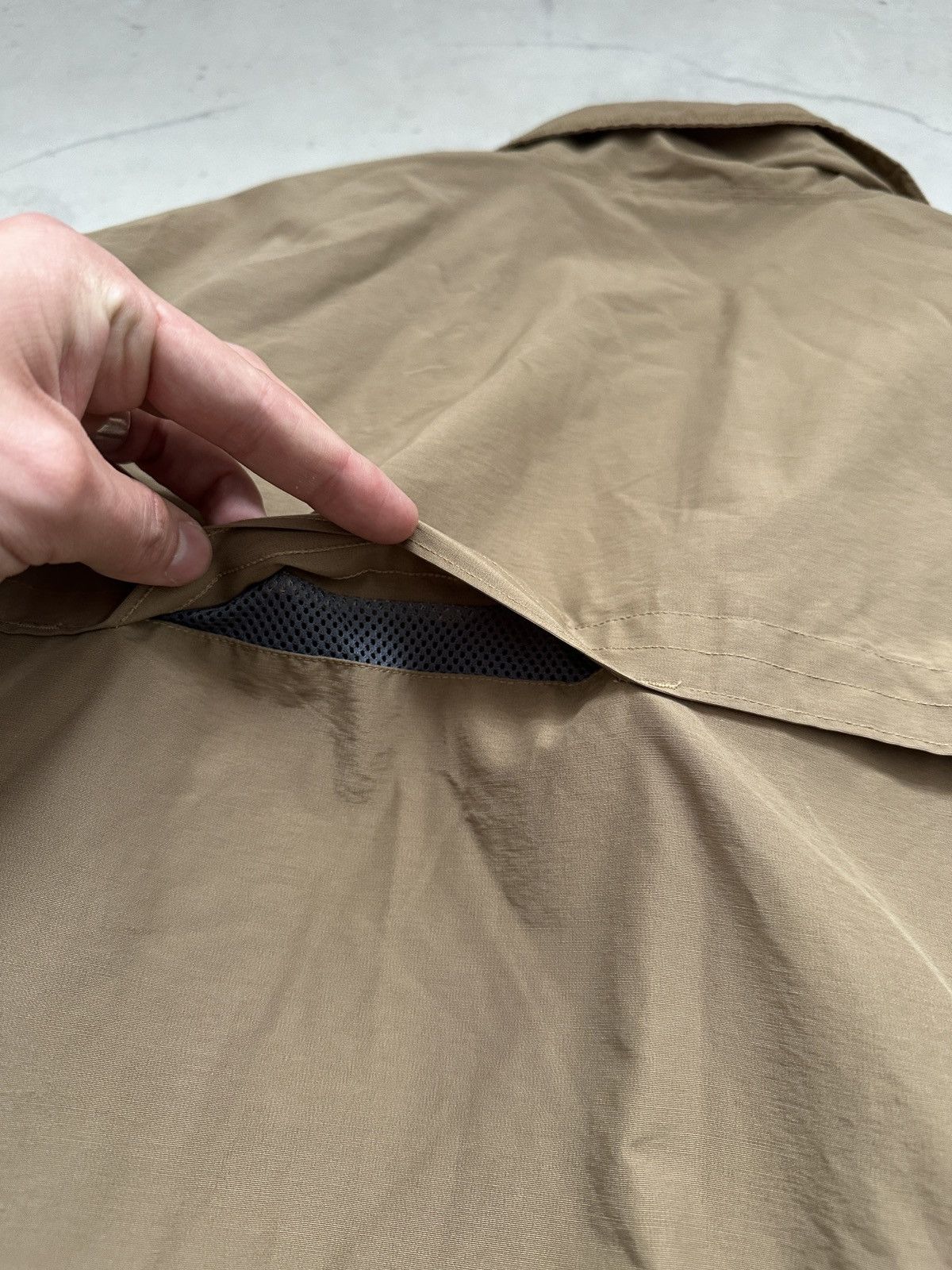 Adidas × Vintage 90s Vintage Adidas brown and khaki windbreaker light jacket Size US M / EU 48-50 / 2 - 9 Thumbnail