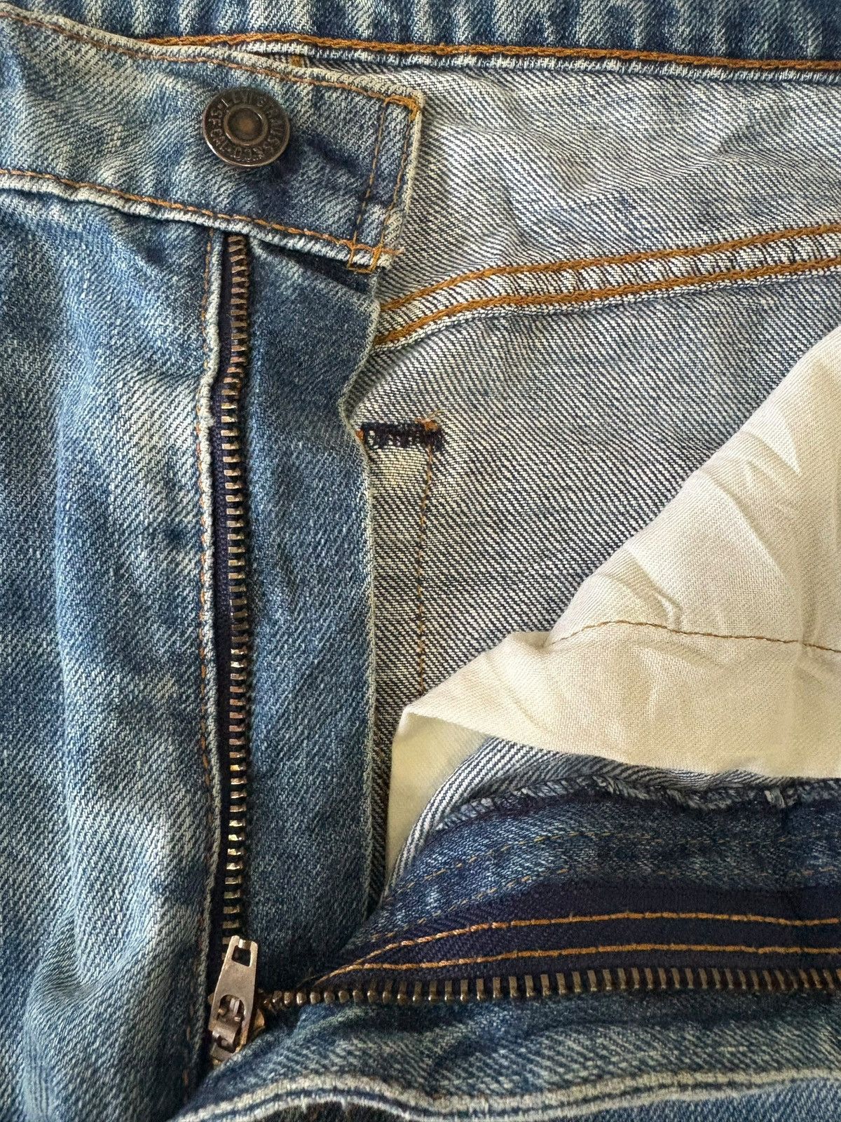 Levi's Vintage 90s Levis 509 Mud Wash Distressed Loose Jeans Size US 30 / EU 46 - 9 Thumbnail