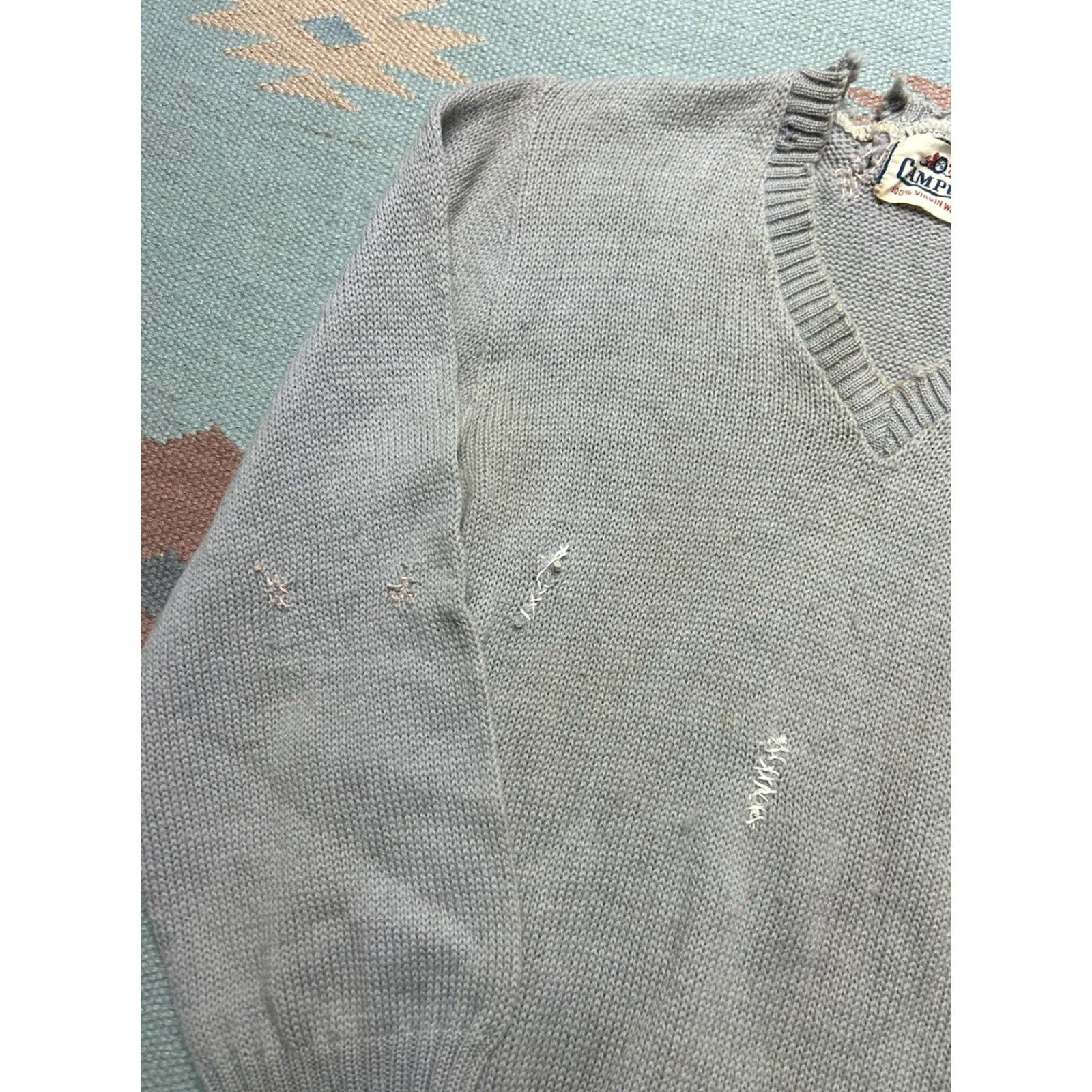 Vintage VINTAGE Campus Wool Knit Sweater Pullover Mens XS/S 40s 50s Distressed Repaired Gray Knit Shirt? Size US S / EU 44-46 / 1 - 3 Thumbnail
