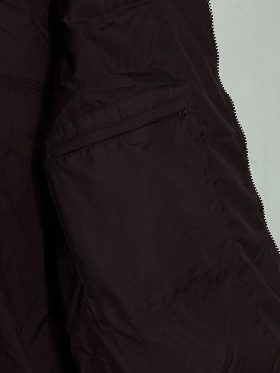 Nike 00s Vintage Nike Brown with Cherry Shade Down Puffer Vest Size US L / EU 52-54 / 3 - 19 Thumbnail
