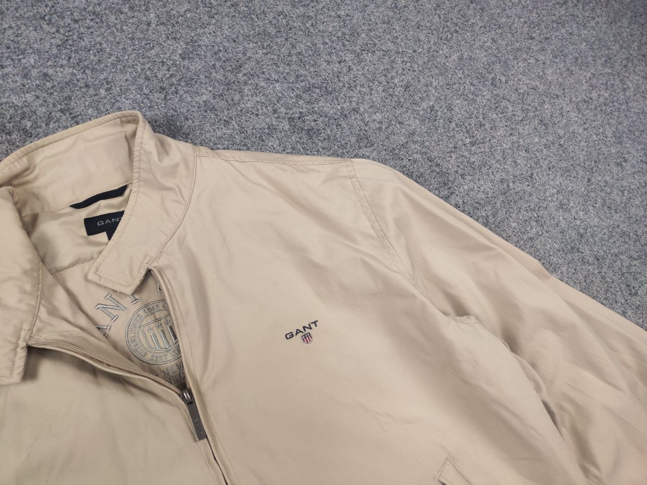Gant Gant Classic Logo Beige Zip Bomber Jacket Vintage Style Size US L / EU 52-54 / 3 - 5 Thumbnail